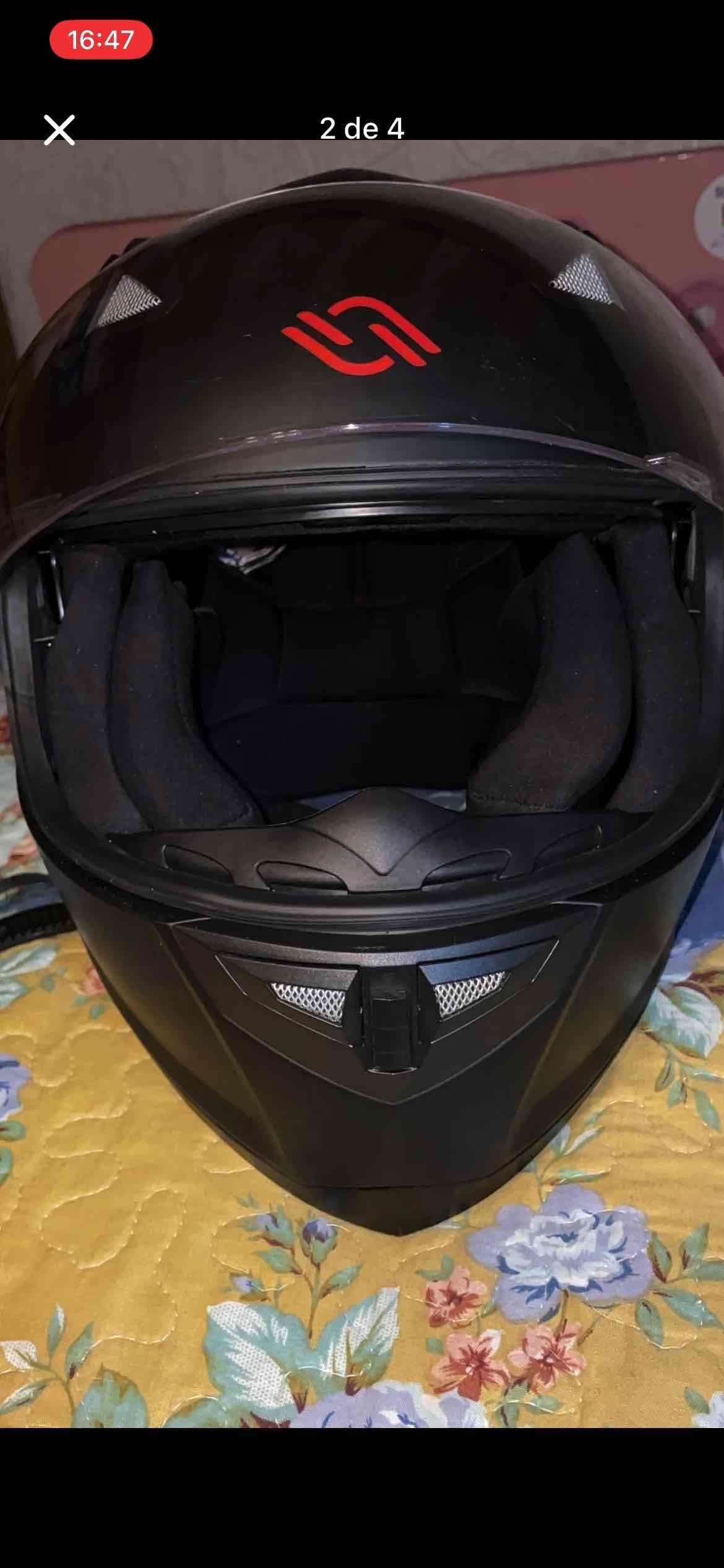 Casco de motocicleta negro con otejitas SHIRO - 1