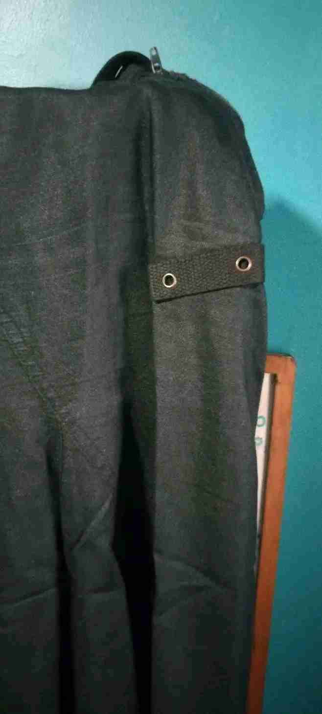 Falda verde claro con pliegues - miniatura 5