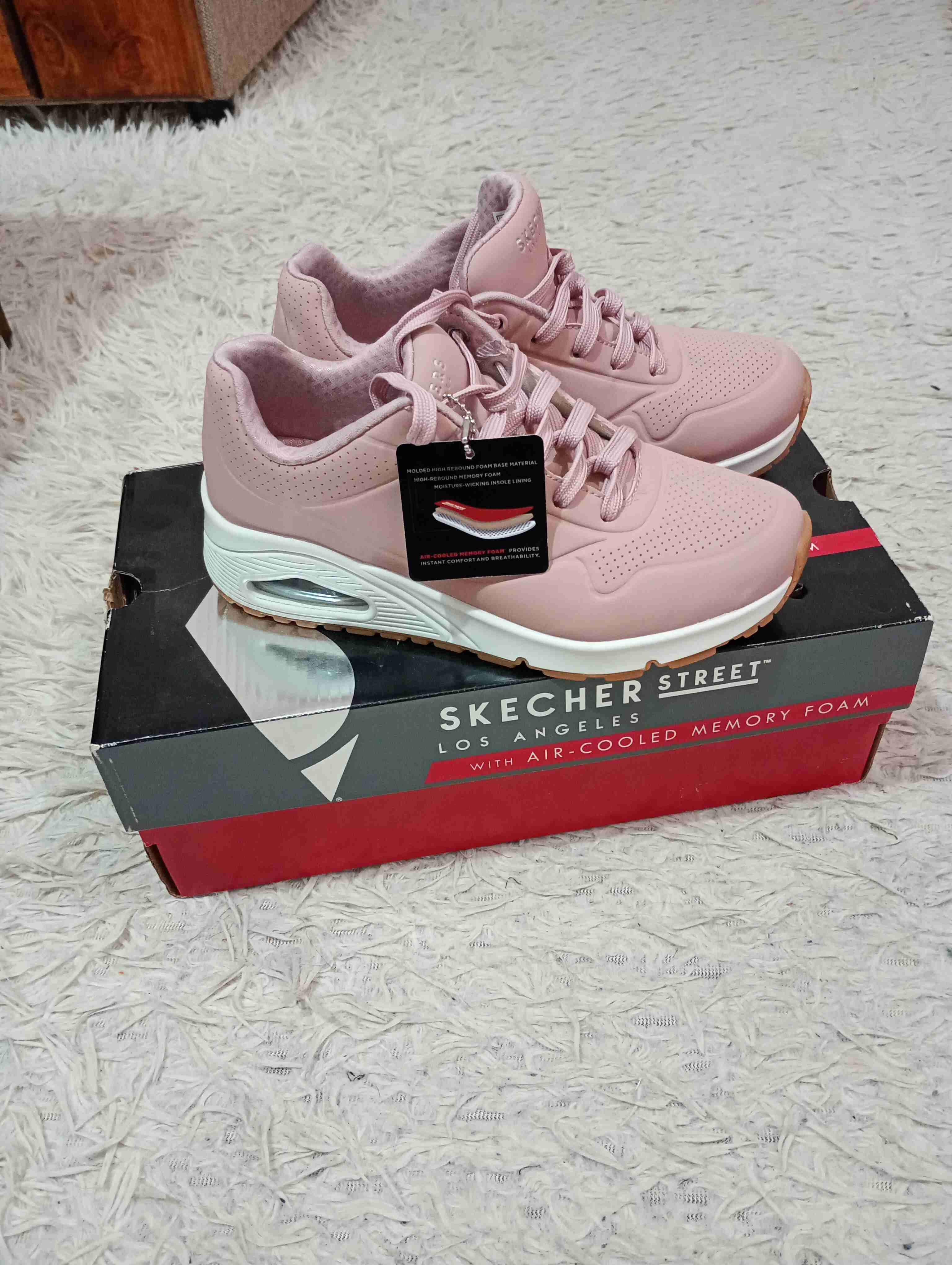 Zapatillas Skechers rosadas nuevas - miniatura 2