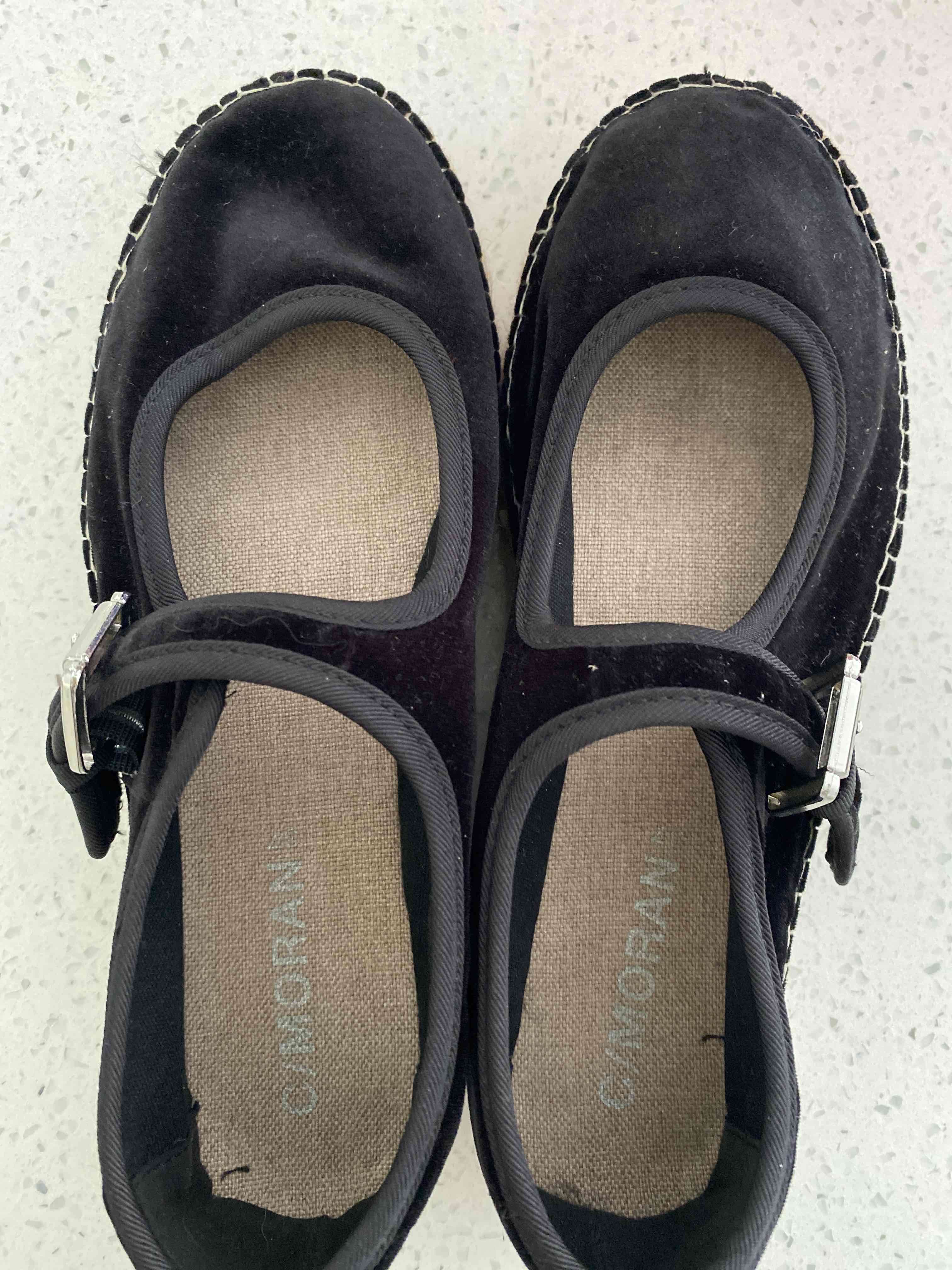 Alpargatas negras C/MORAN nuevas 37 - 2