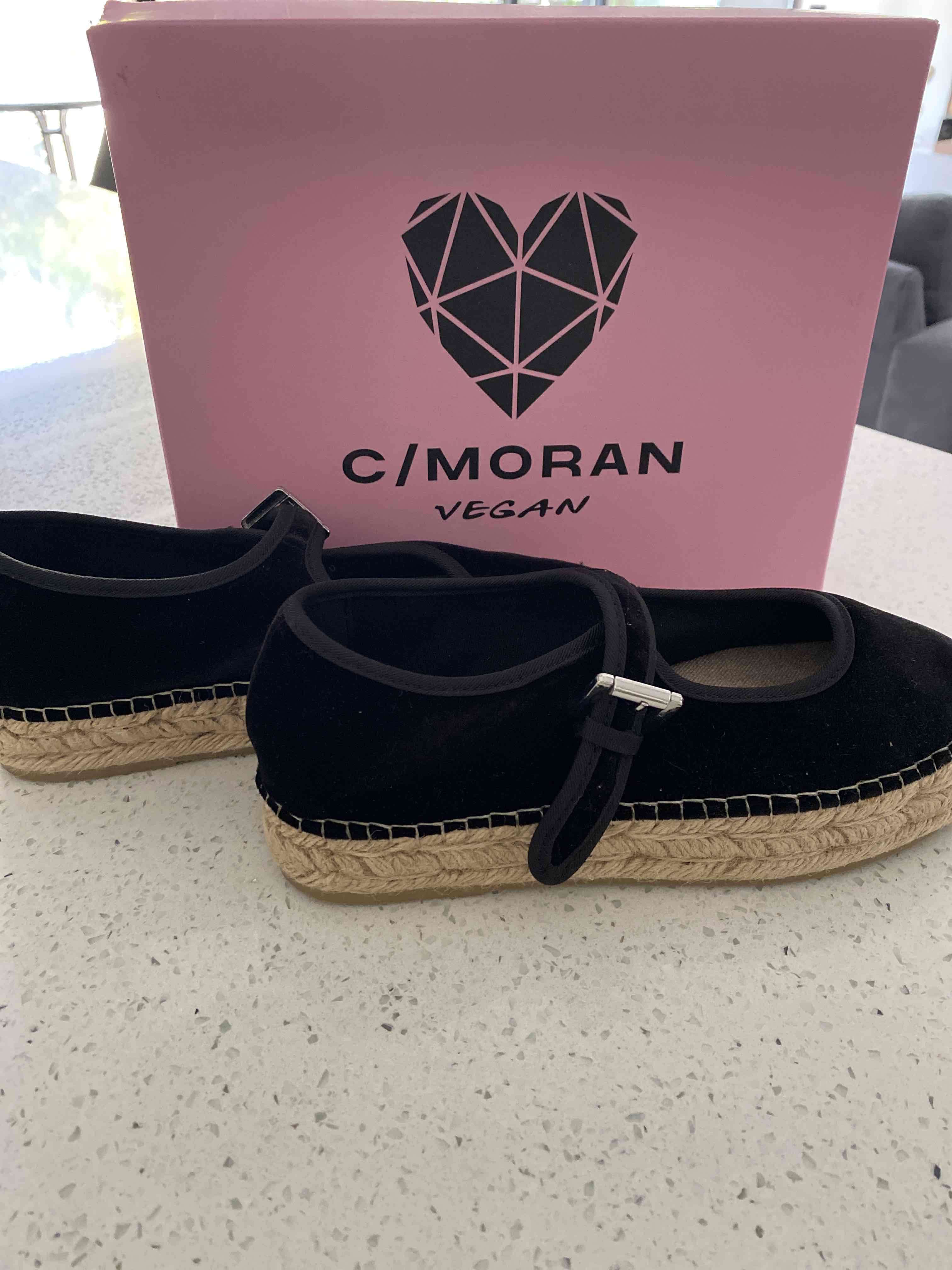 Alpargatas negras C/MORAN nuevas 37 - 4