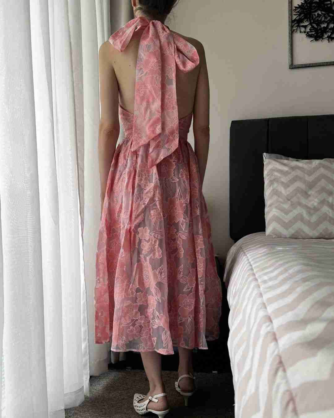 Vestido rosa encaje floral - miniatura 2