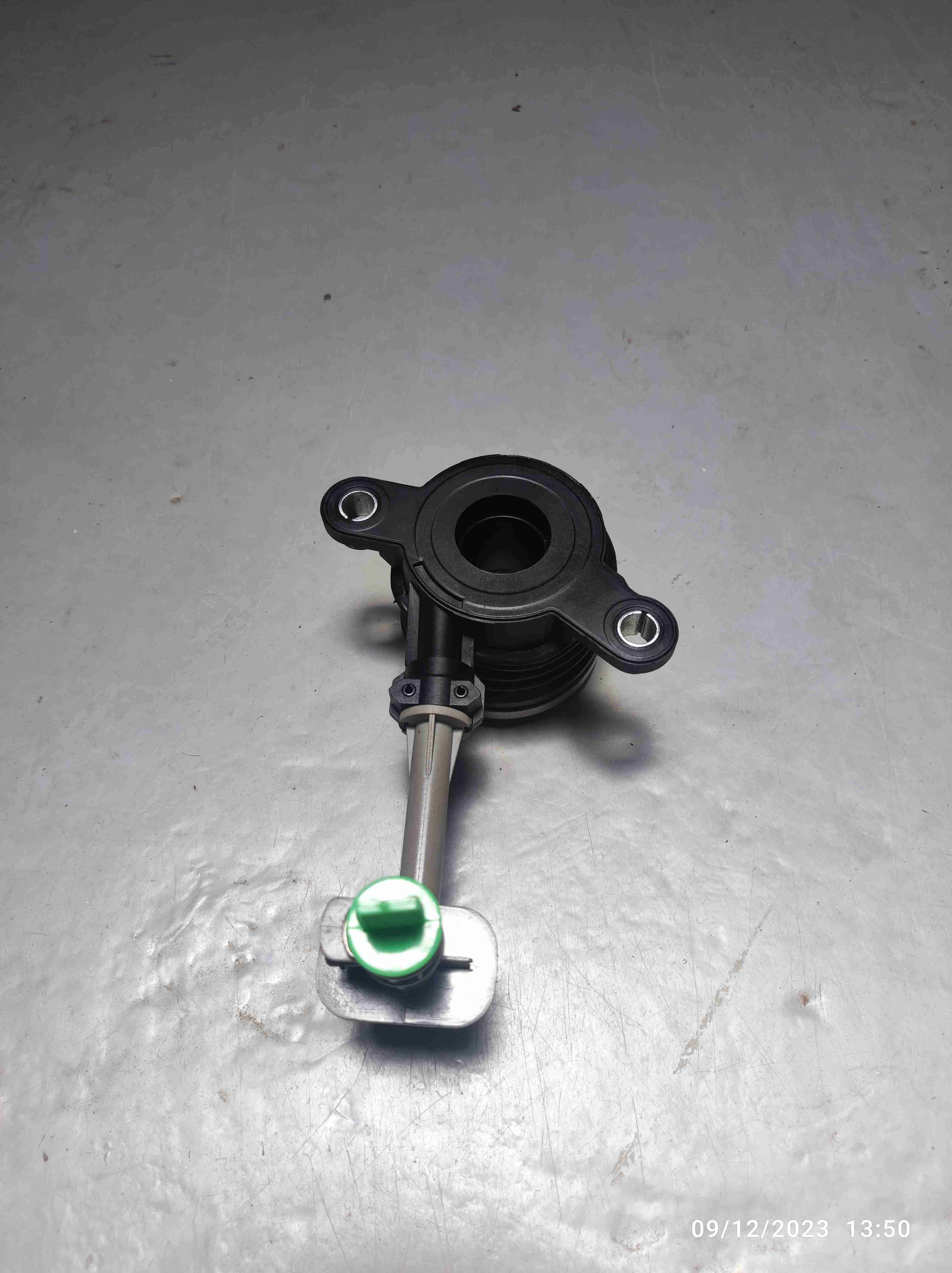 Rodamiento hidráulico de embrague Renault Kangoo - 2