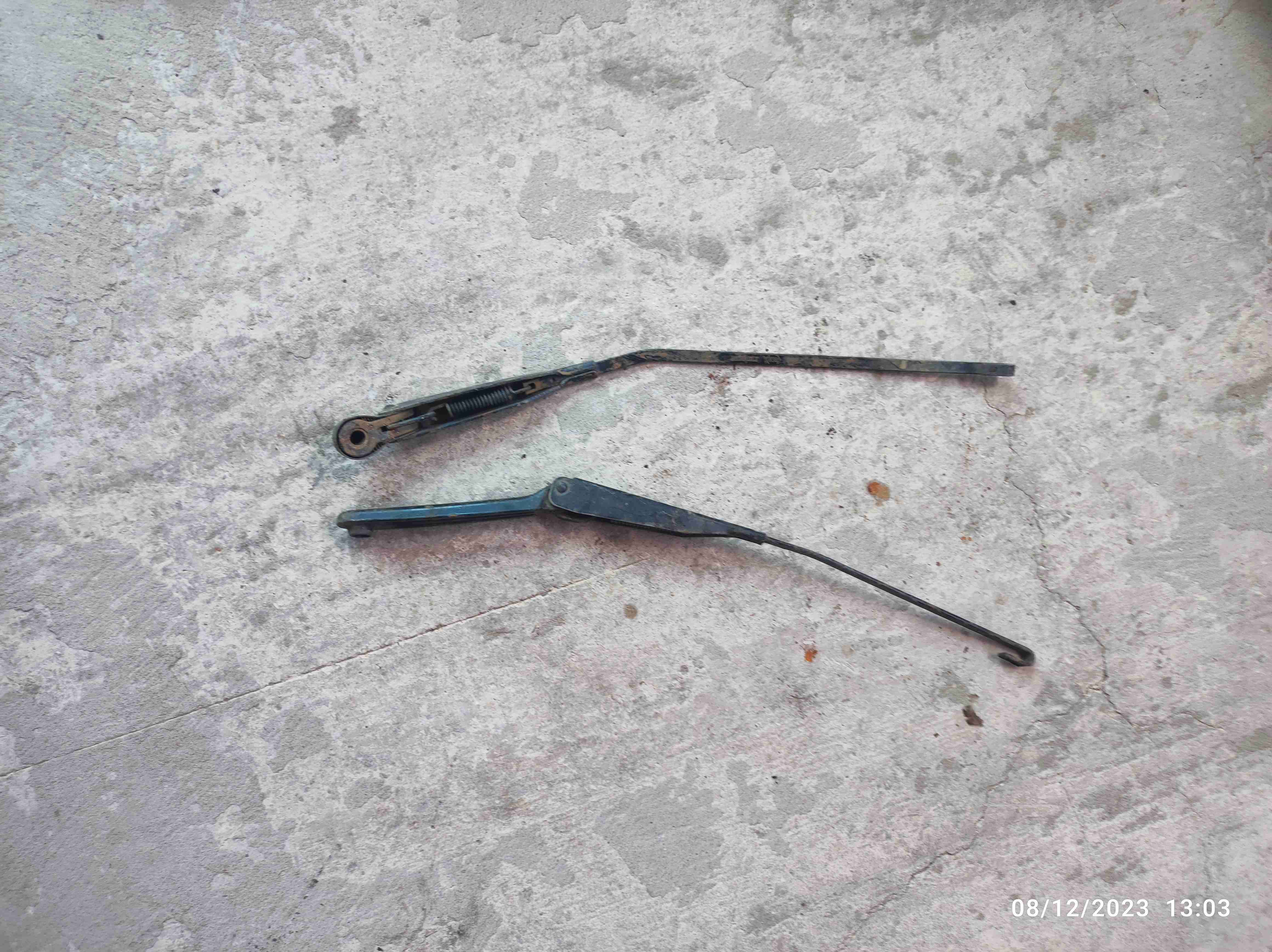 Brazos limpiaparabrisas Renault Kangoo