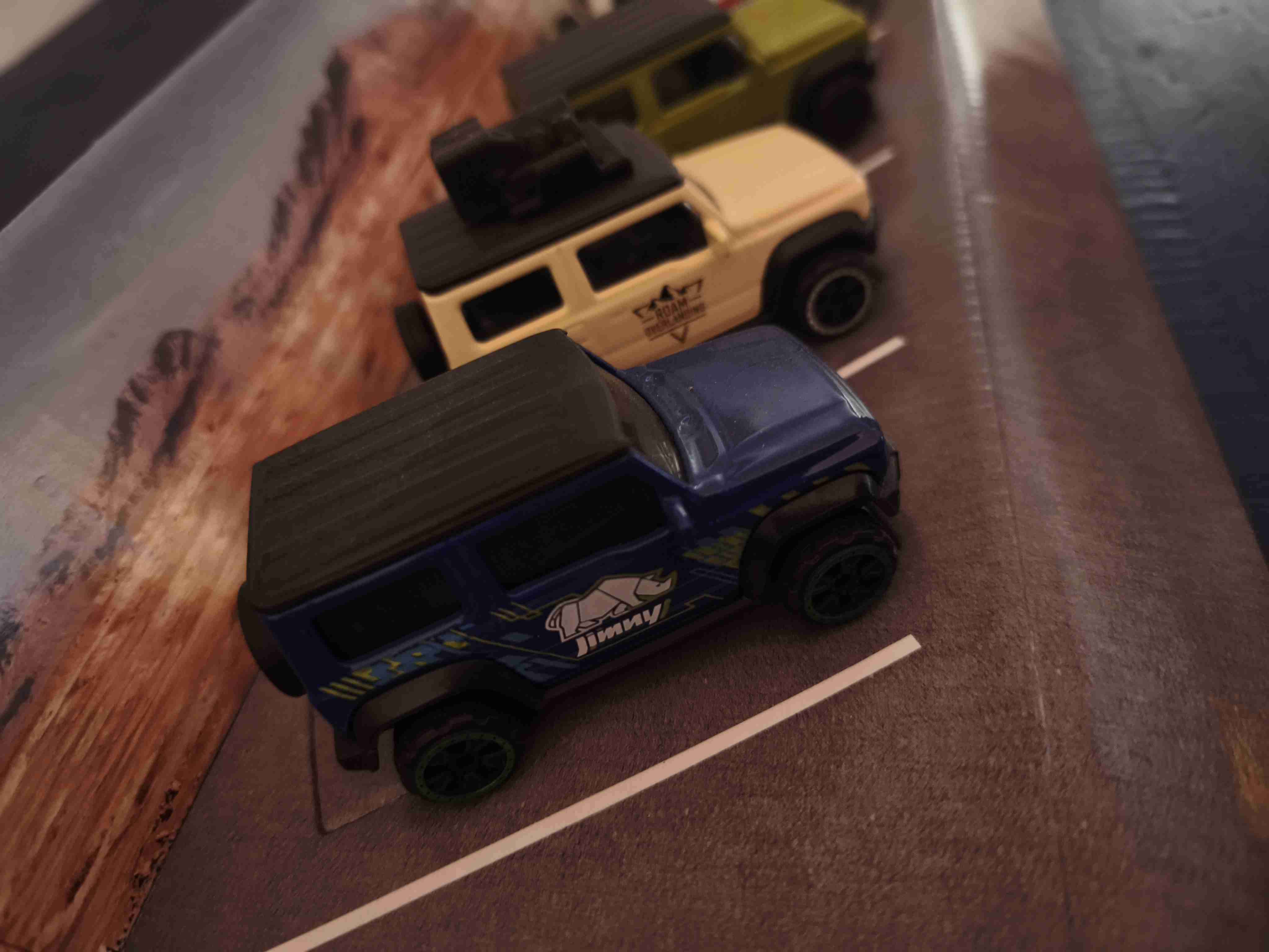 Set de autos coleccionables Suzuki - 4