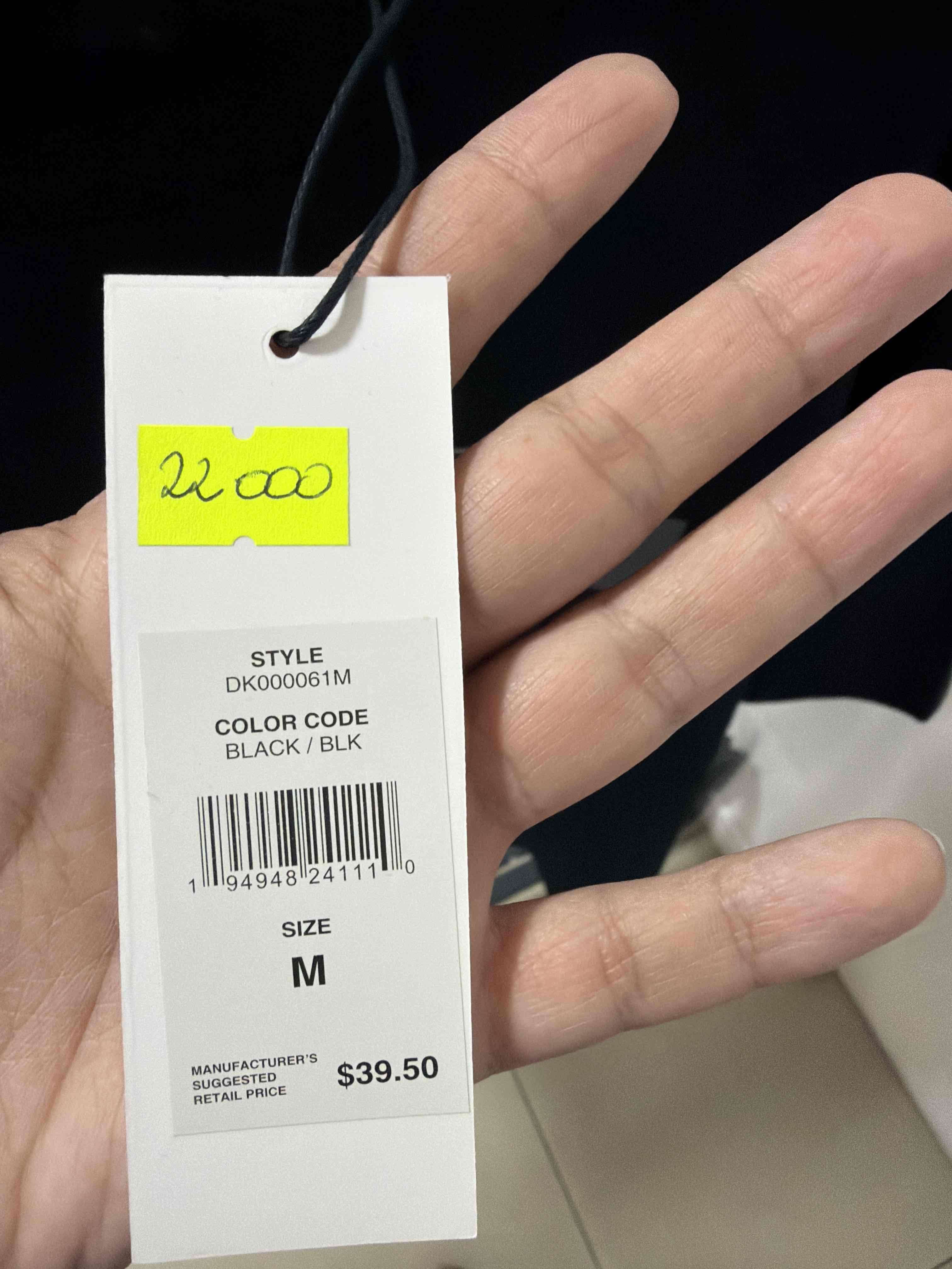 Polera negra DKNY con logo - miniatura 2