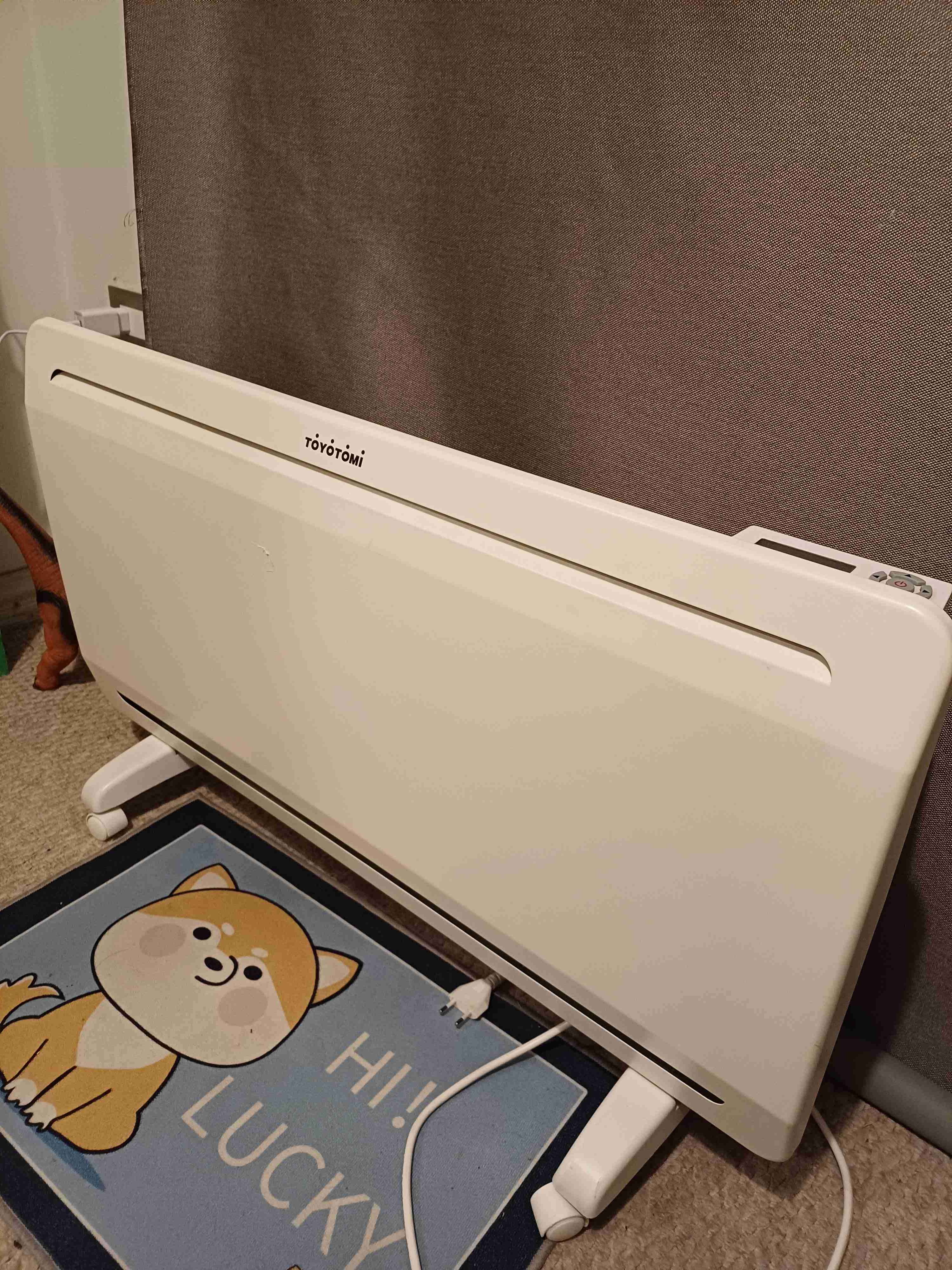 Calefactor eléctrico Toyotomi - miniatura 1