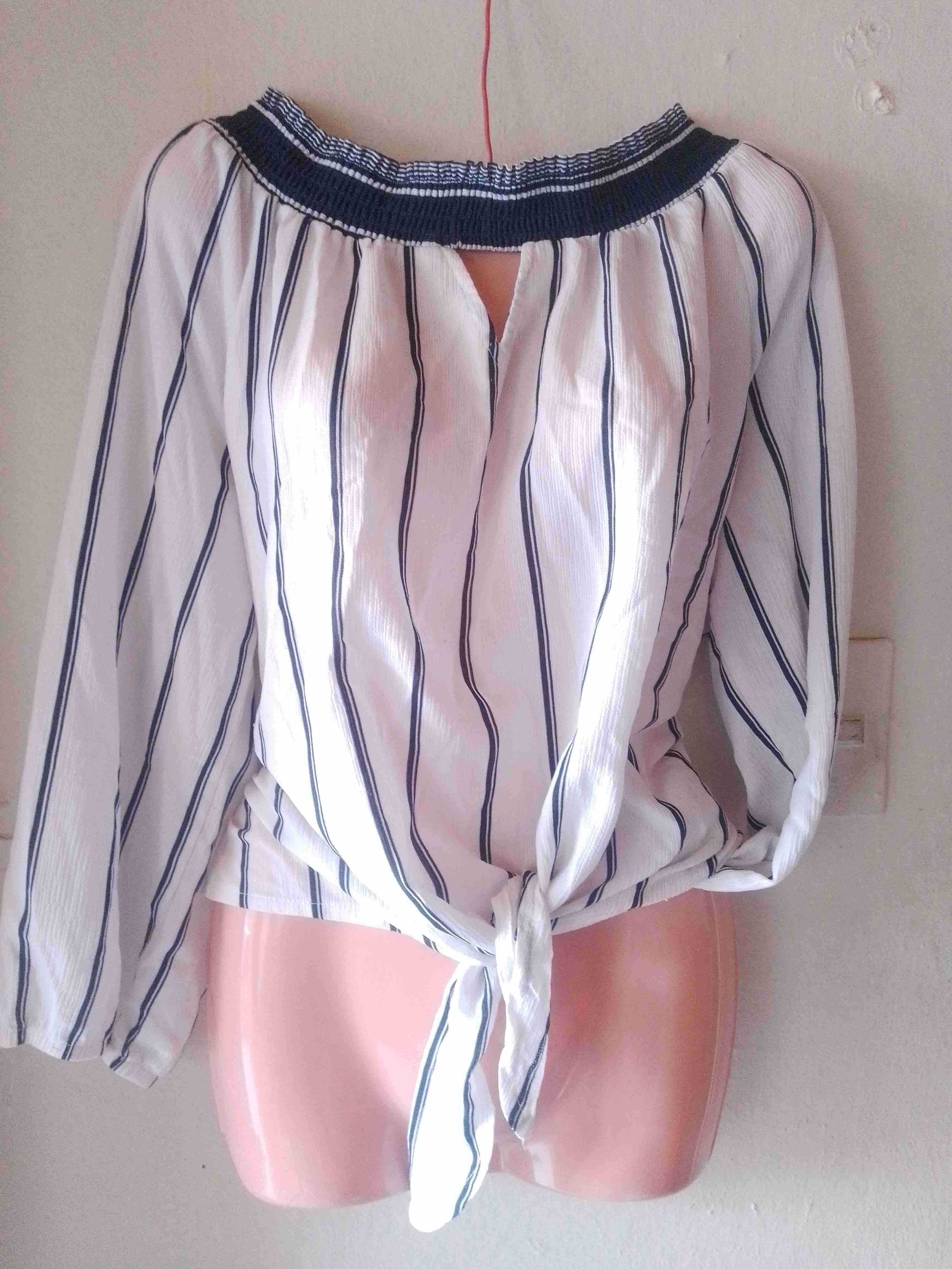 Blusas - miniatura 2