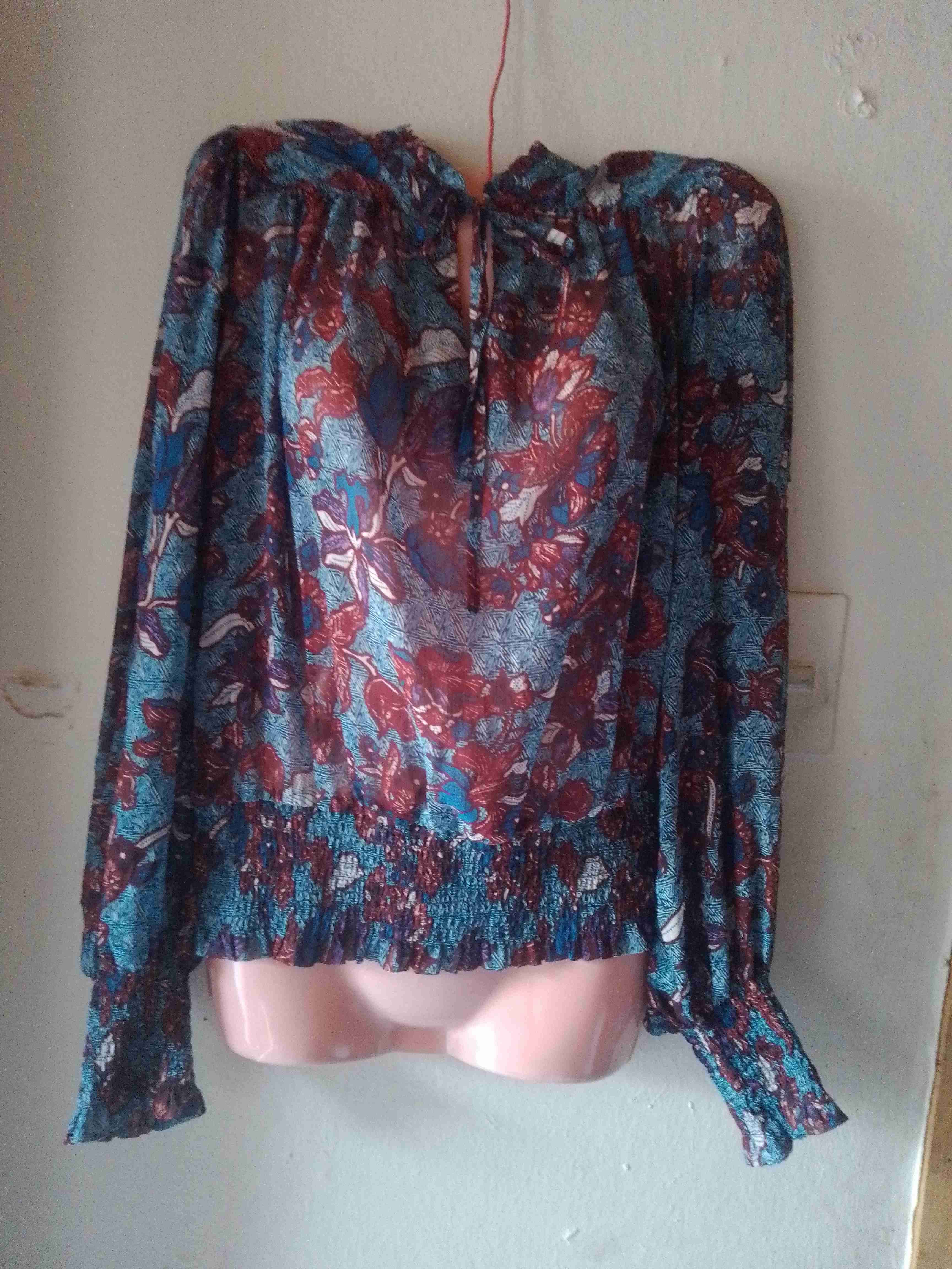 Blusas - miniatura 4