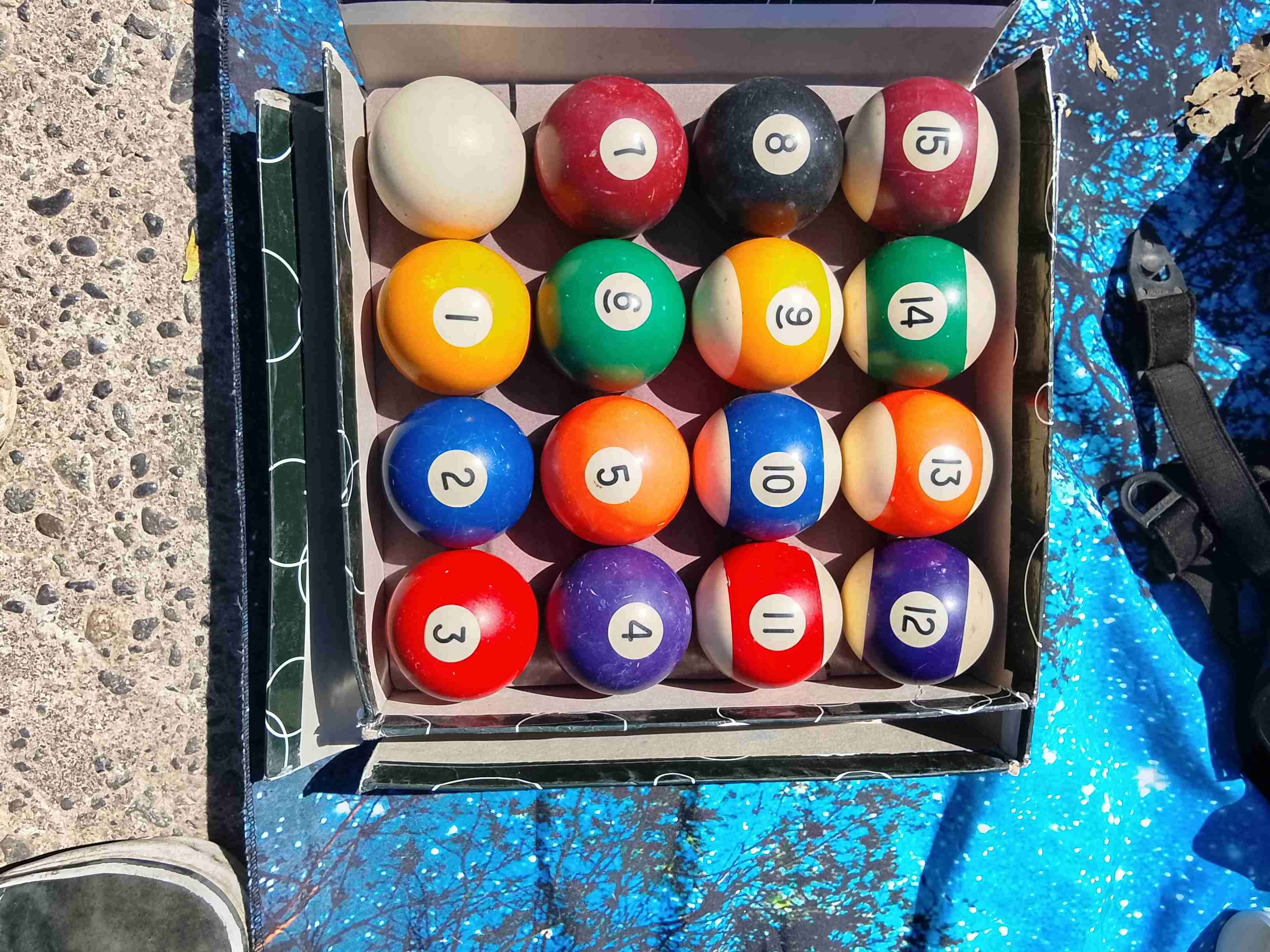 Juego de bolas de billar - miniatura 2