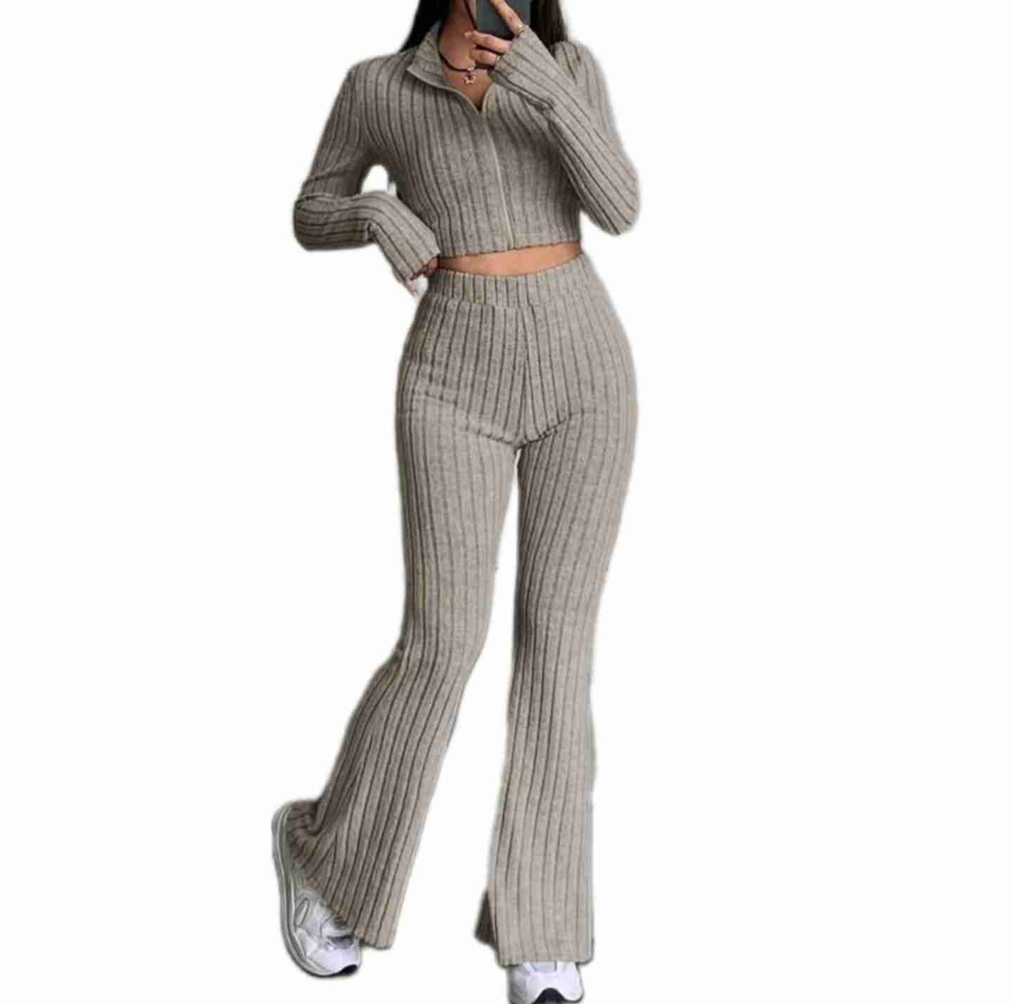 Conjunto de punto beige