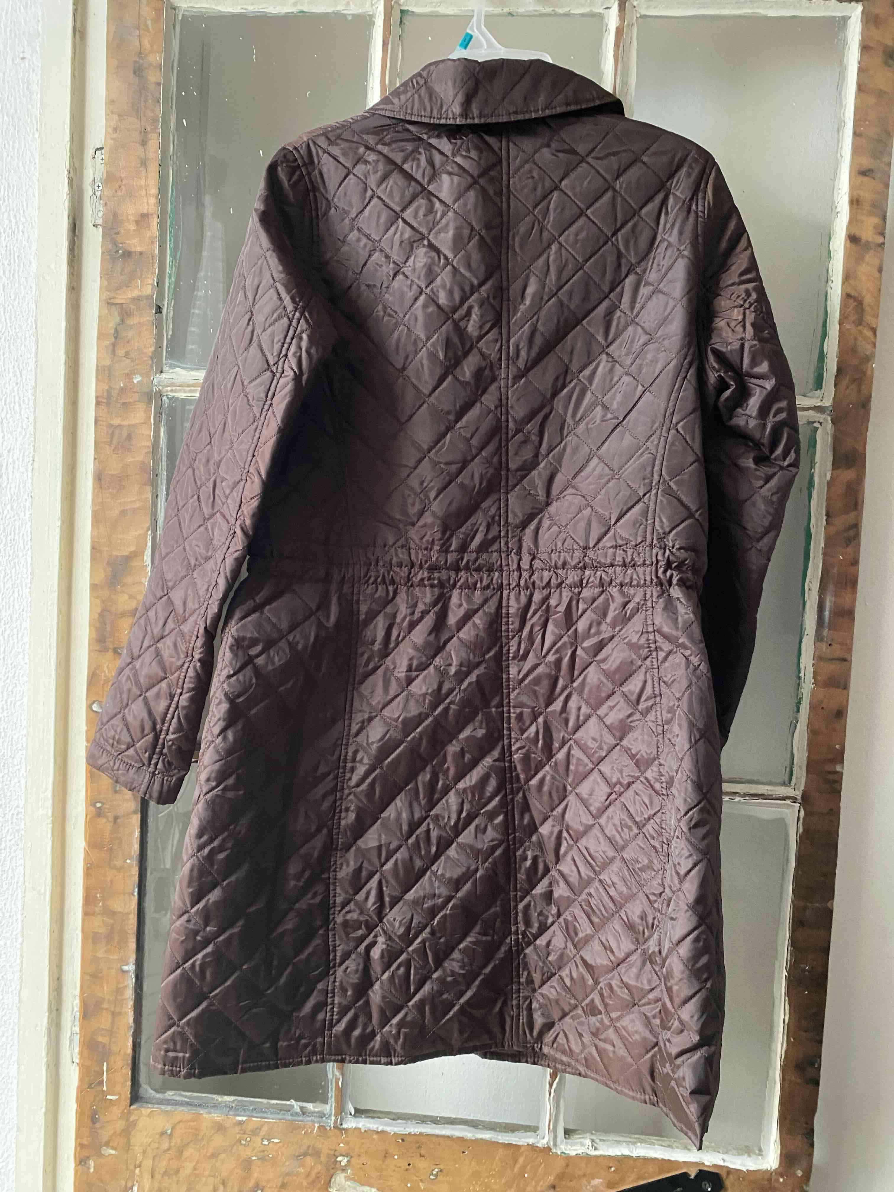 Abrigo marrón acolchado con cierre - miniatura 2