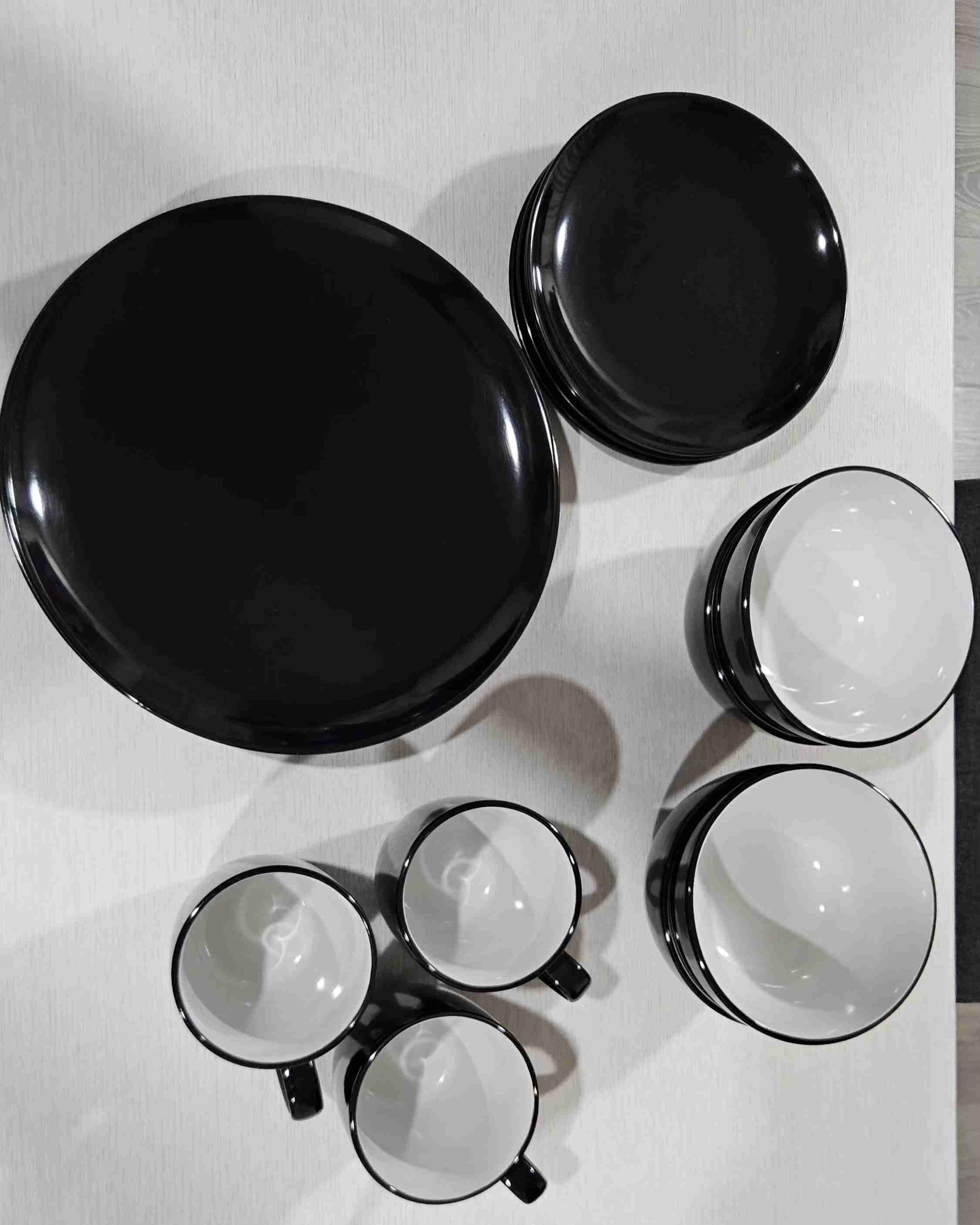 Vajilla negra moderna - miniatura 2