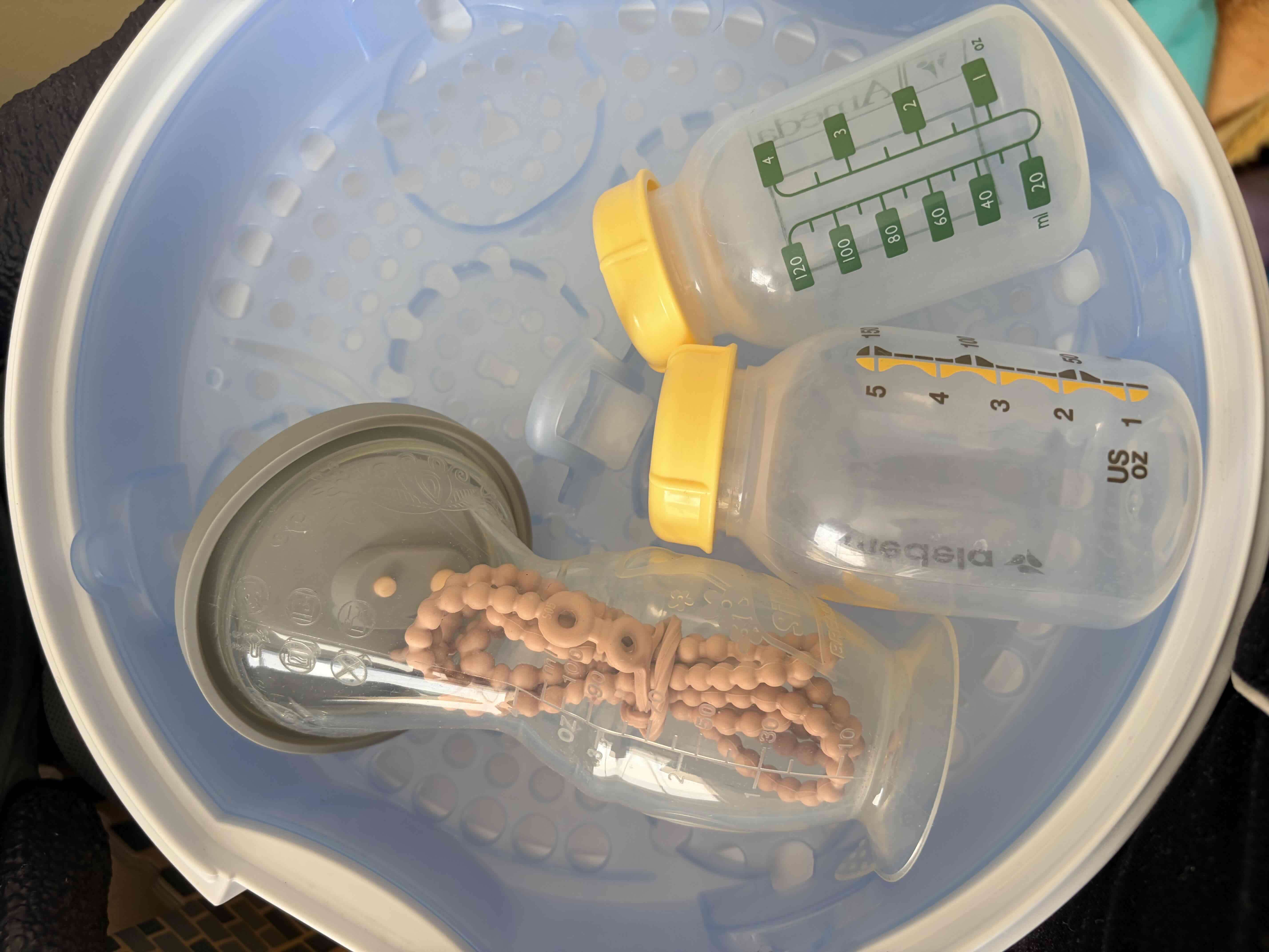 Extractor Medela Freestyle + esterilizador Avent - miniatura 4