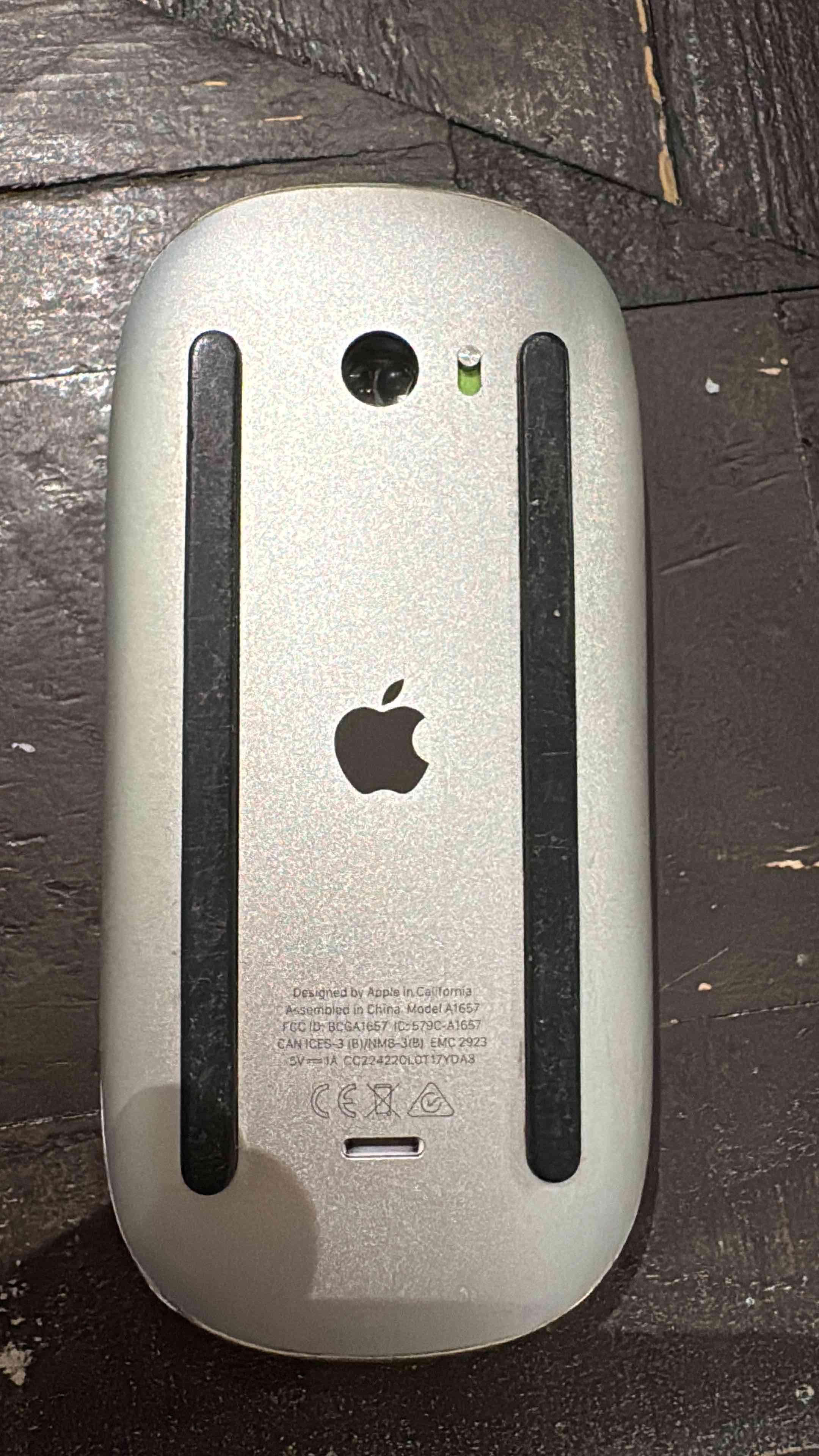 Mouse inalámbrico Apple blanco - miniatura 2