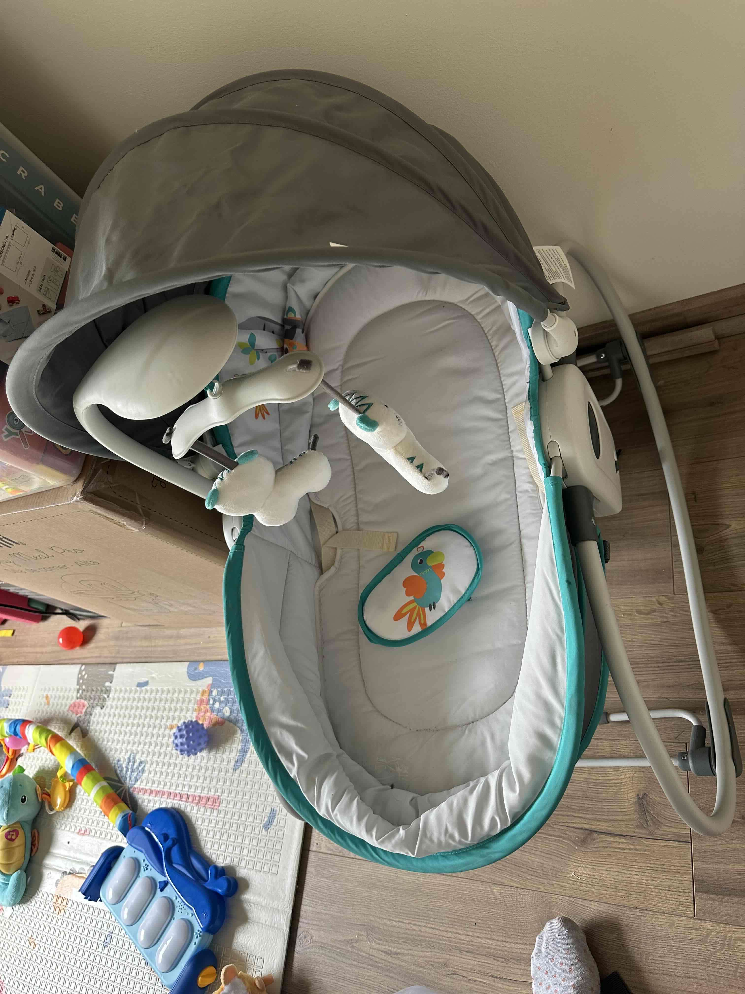 Silla mecedora para bebé - miniatura 2