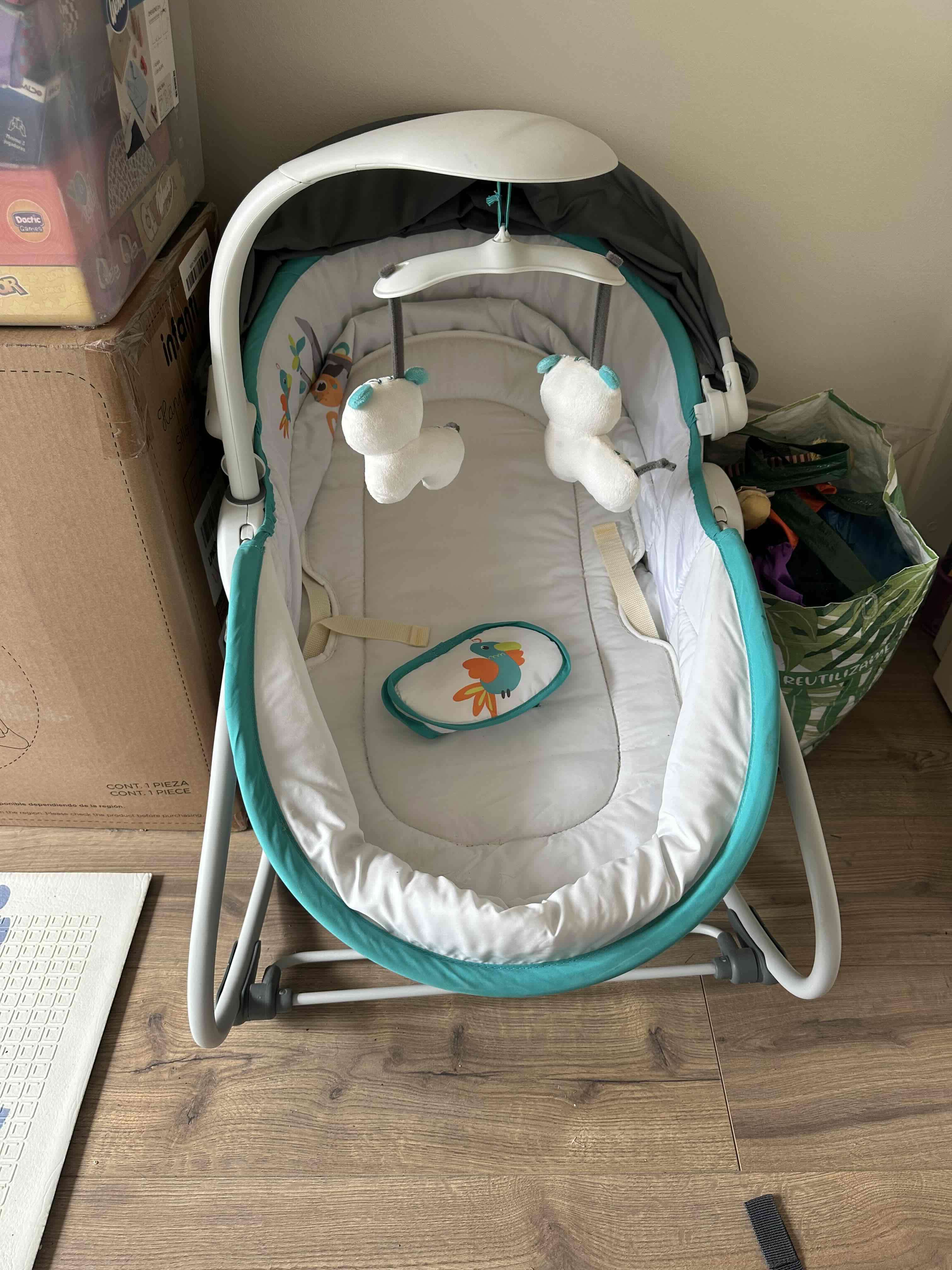 Silla mecedora para bebé - miniatura 3