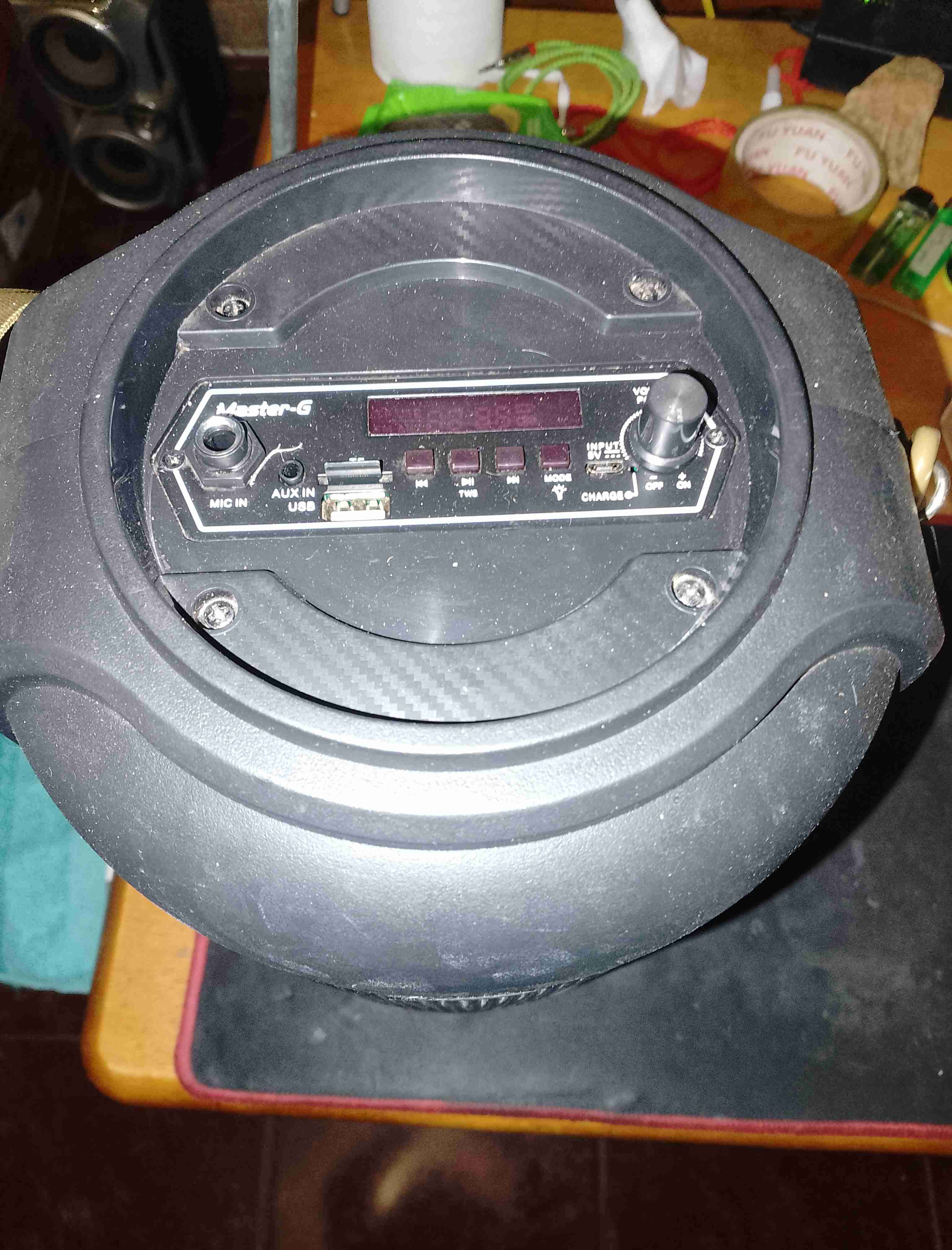 Parlante Master-G negro potente - miniatura 2