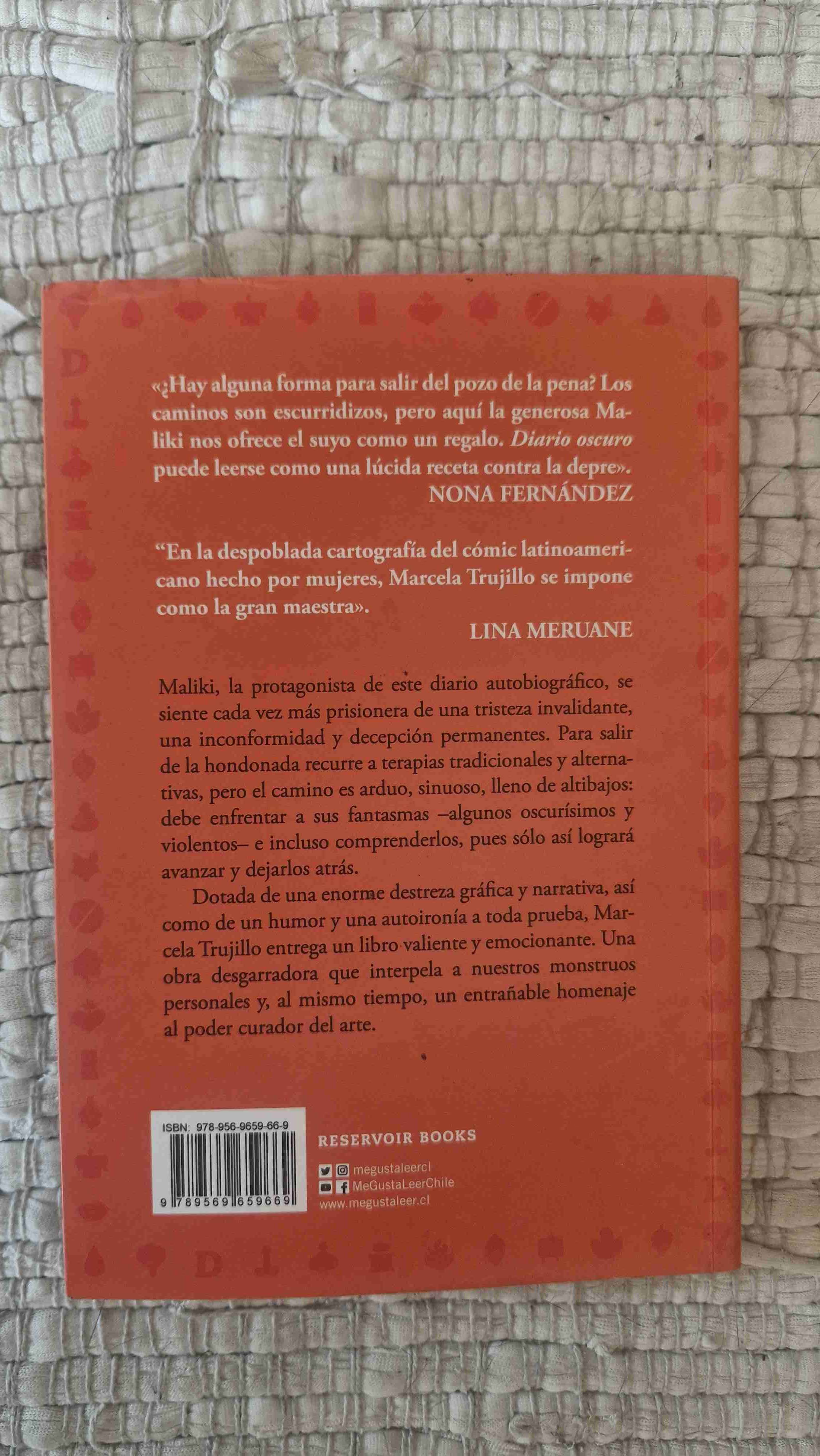 Libro Diario Oscuro - Marcela Trujillo Maliki - miniatura 2
