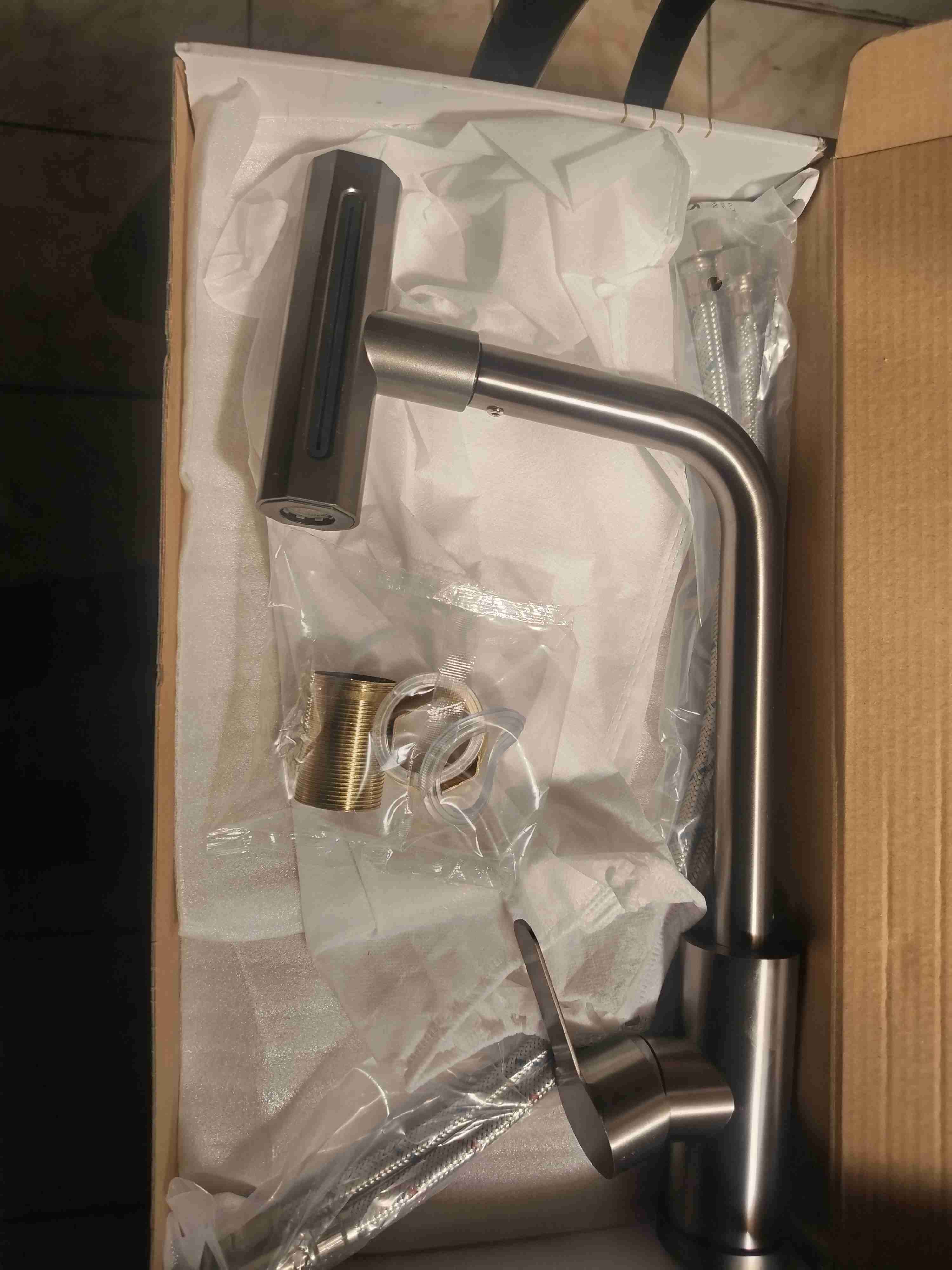 Grifería para cocina cromada - miniatura 1