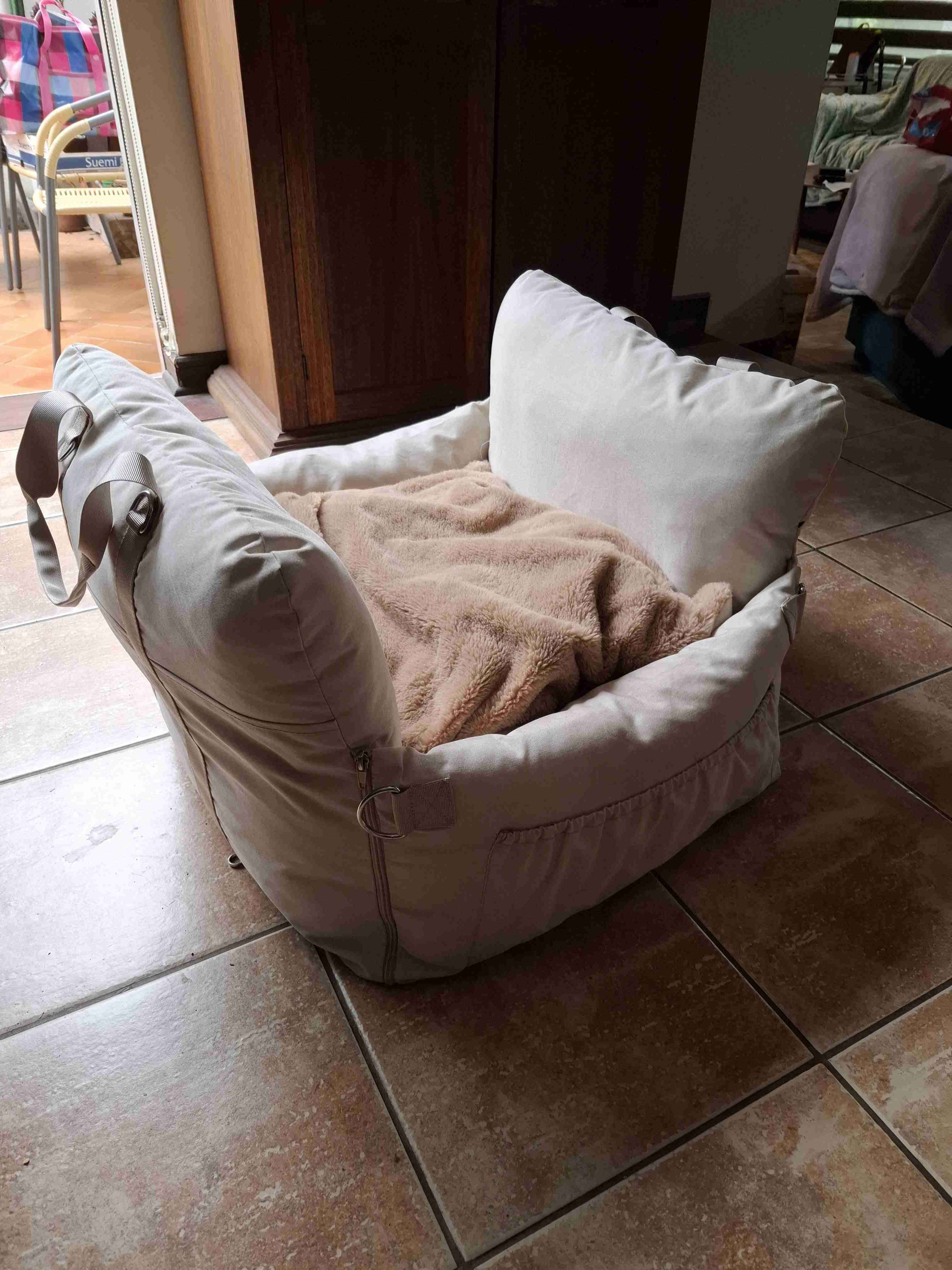 Cama acolchada para perro - miniatura 2