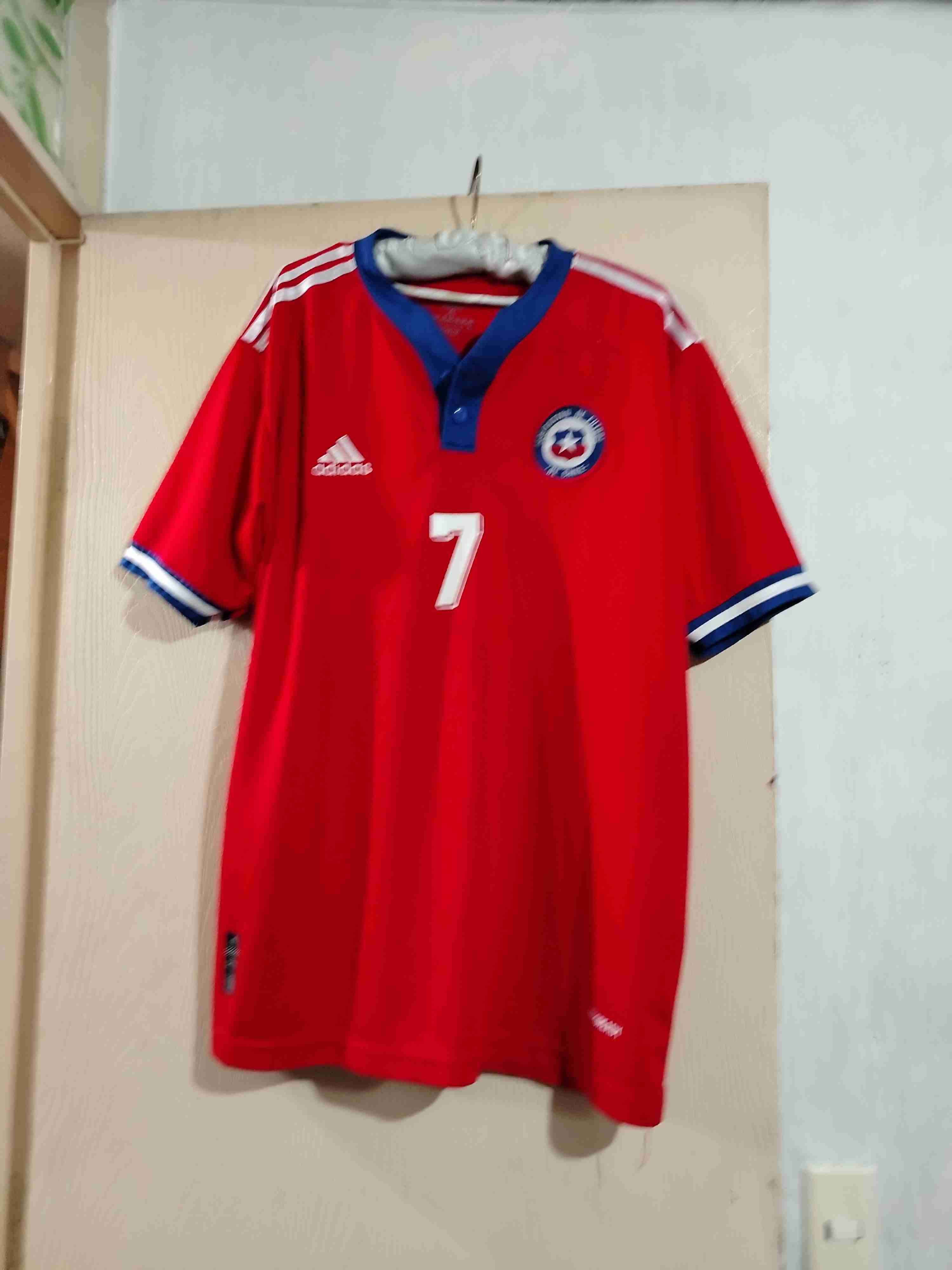 Camiseta roja selección chilena número 7 - miniatura 1