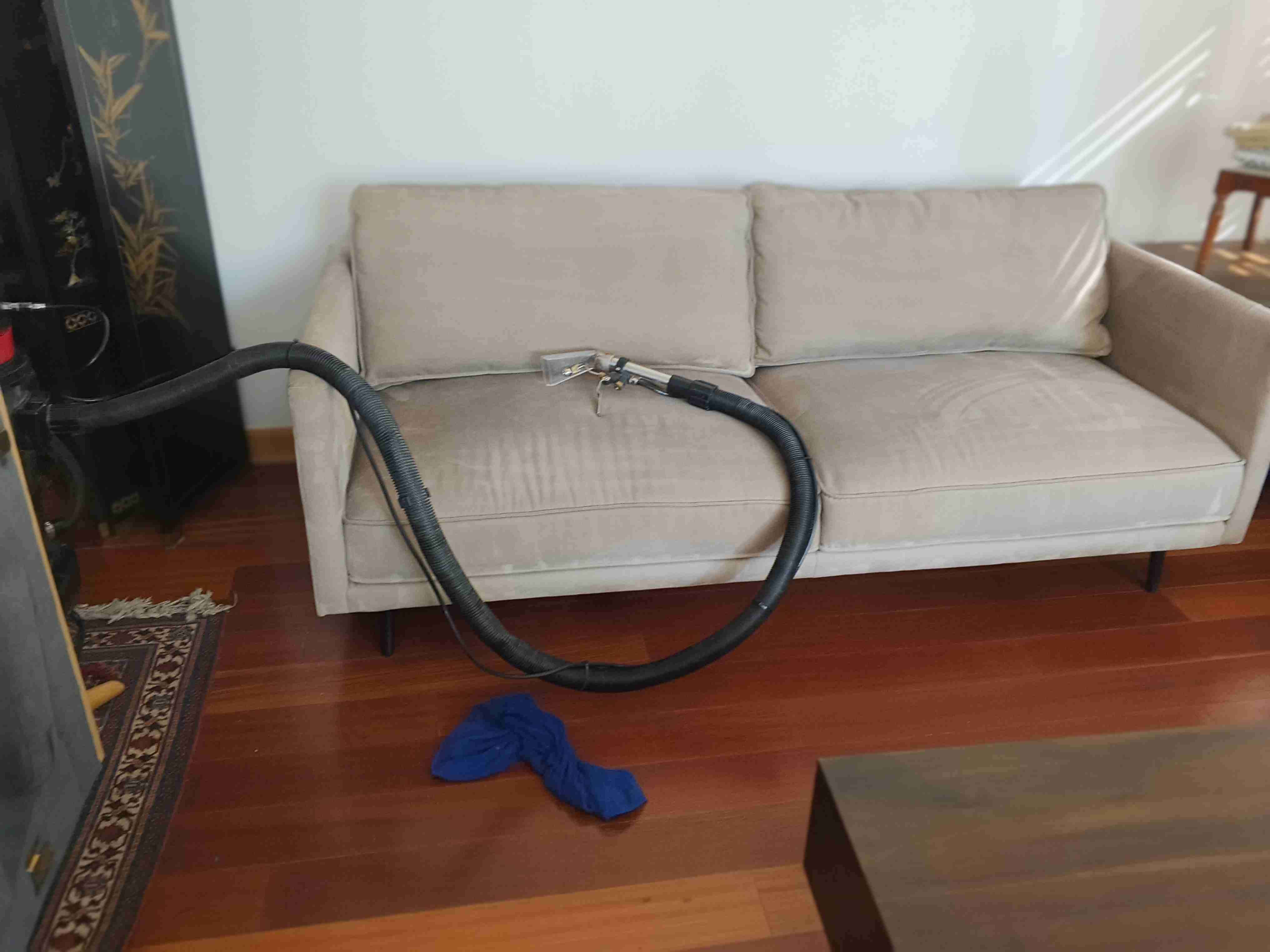 Lavado de sillones y futones - miniatura 4