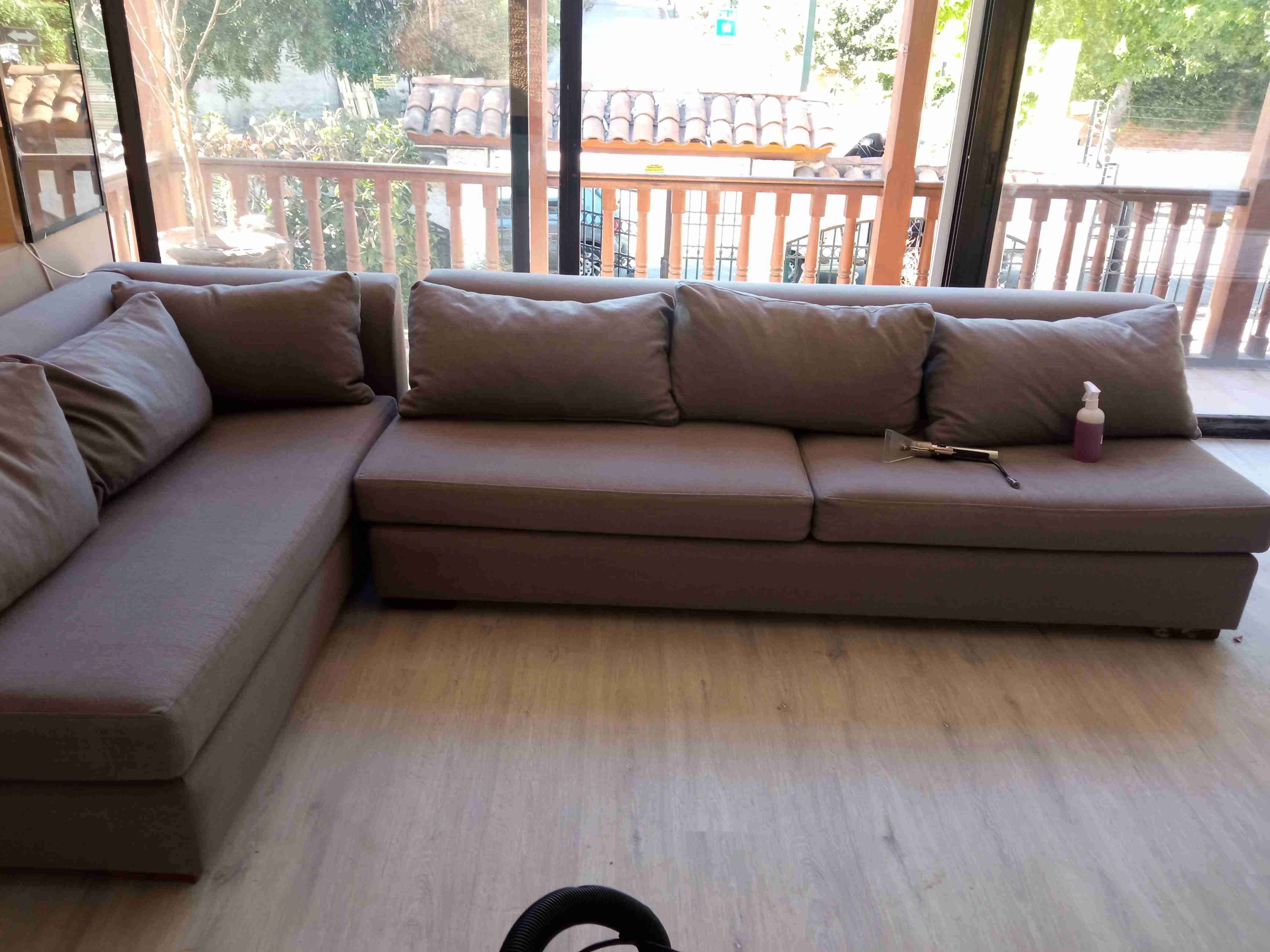 Lavado de sillones y futones - miniatura 6