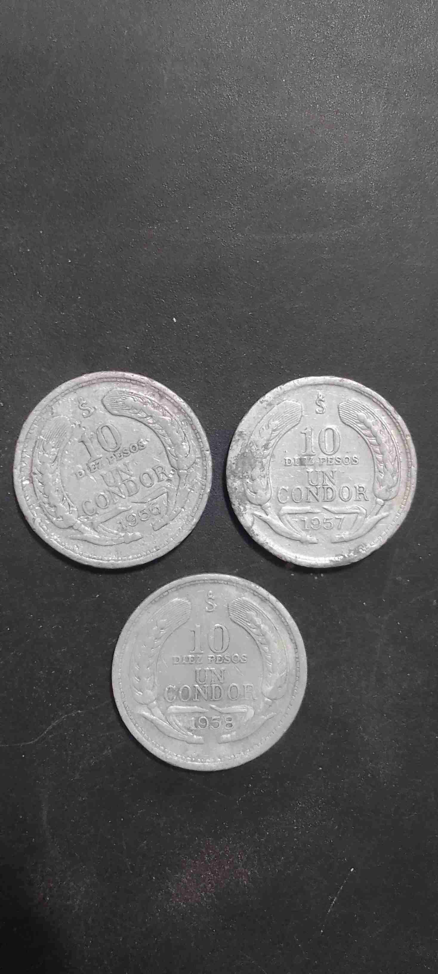 Monedas antiguas Chile 10 pesos cóndor 1956-58 - miniatura 1