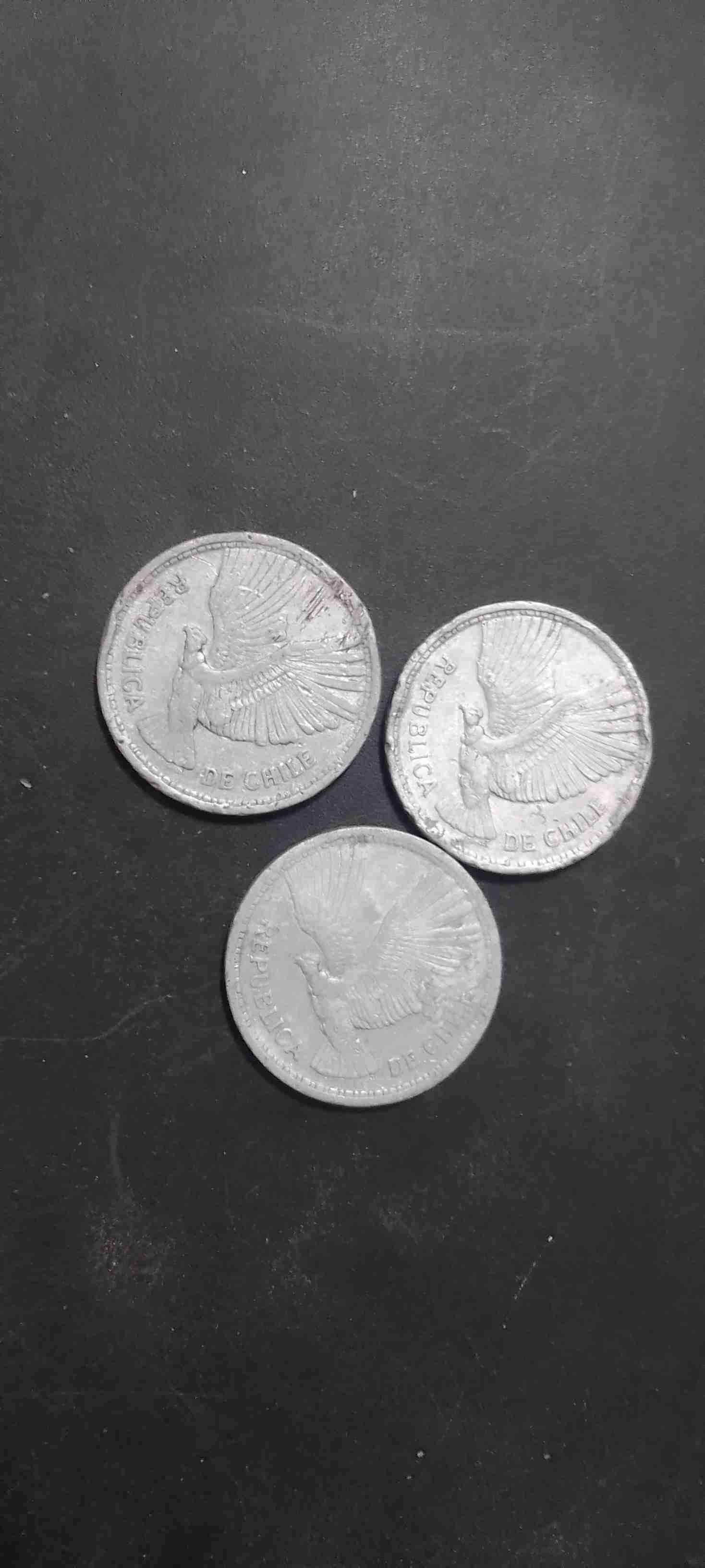 Monedas antiguas Chile 10 pesos cóndor 1956-58 - miniatura 2