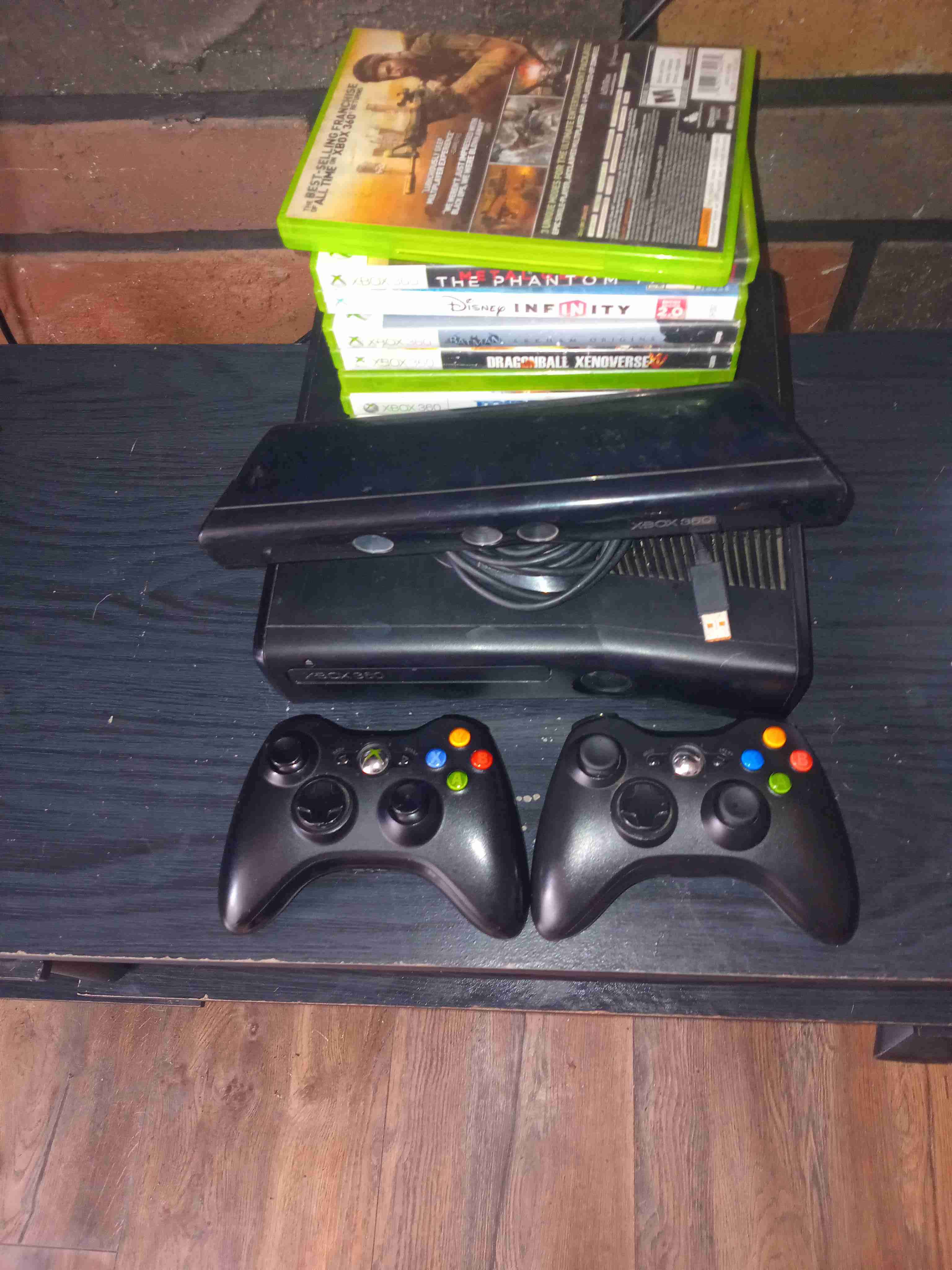 Consola Xbox 360 con juegos - miniatura 1