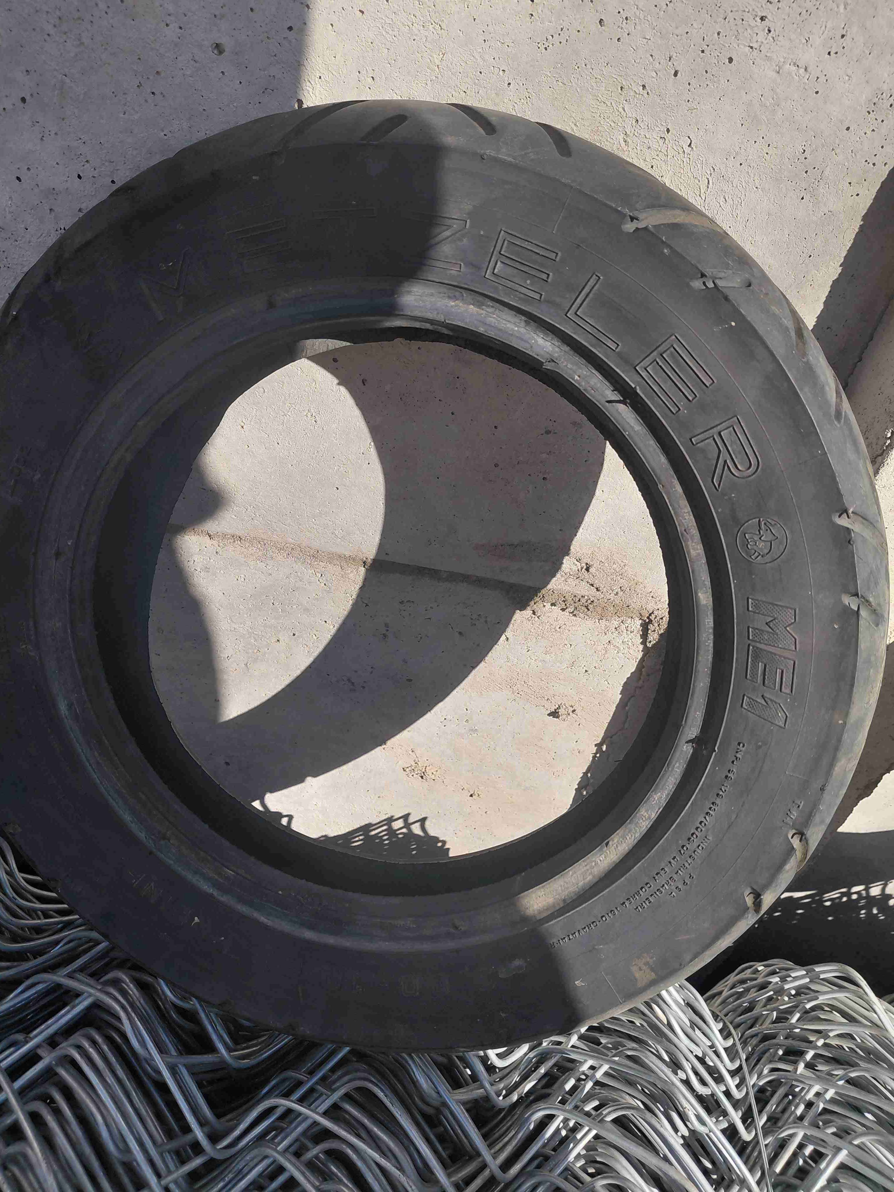 Neumáticos Metzeler usados - miniatura 2