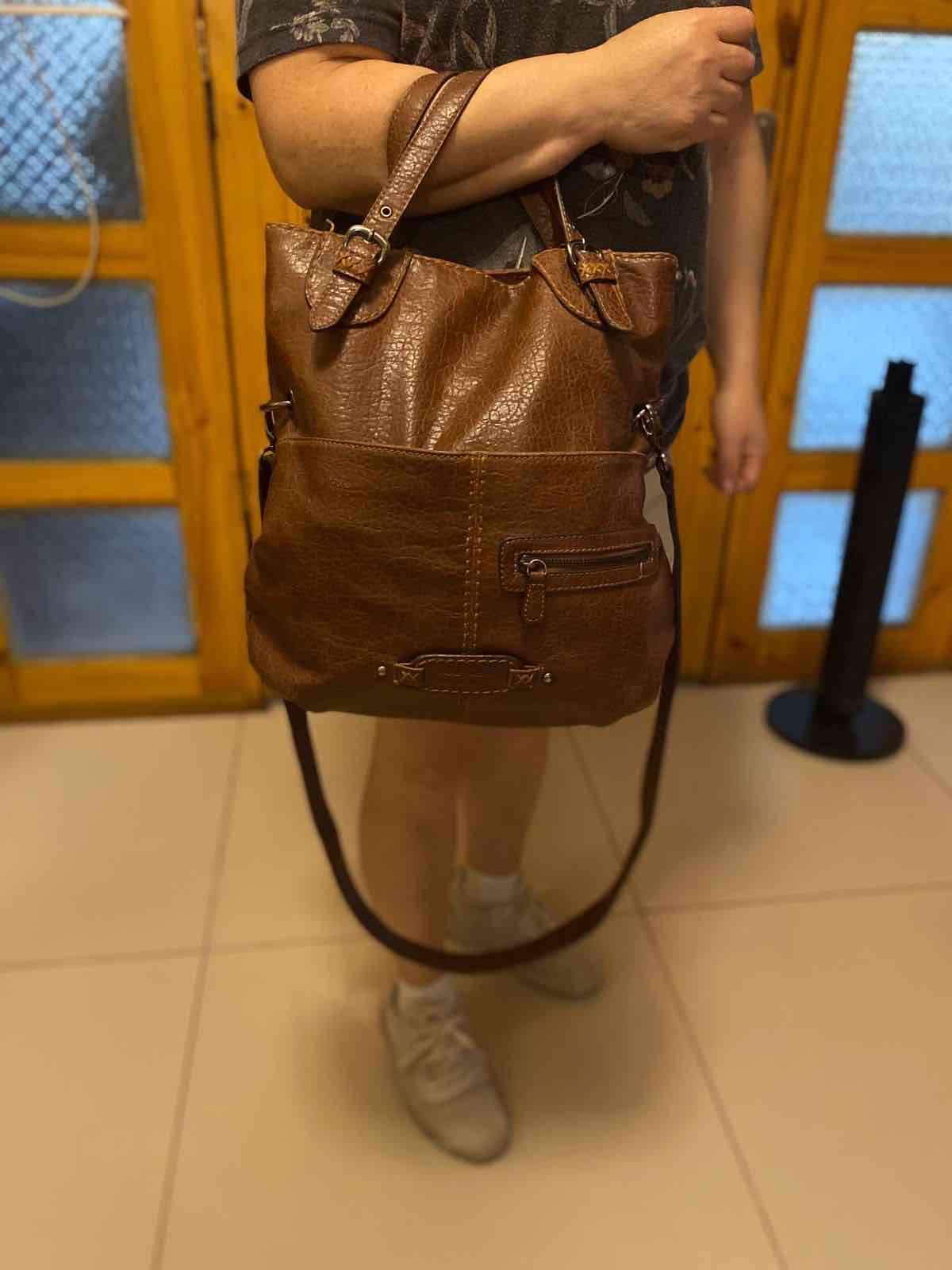 Bolso grande marrón con correas Nine west - 1