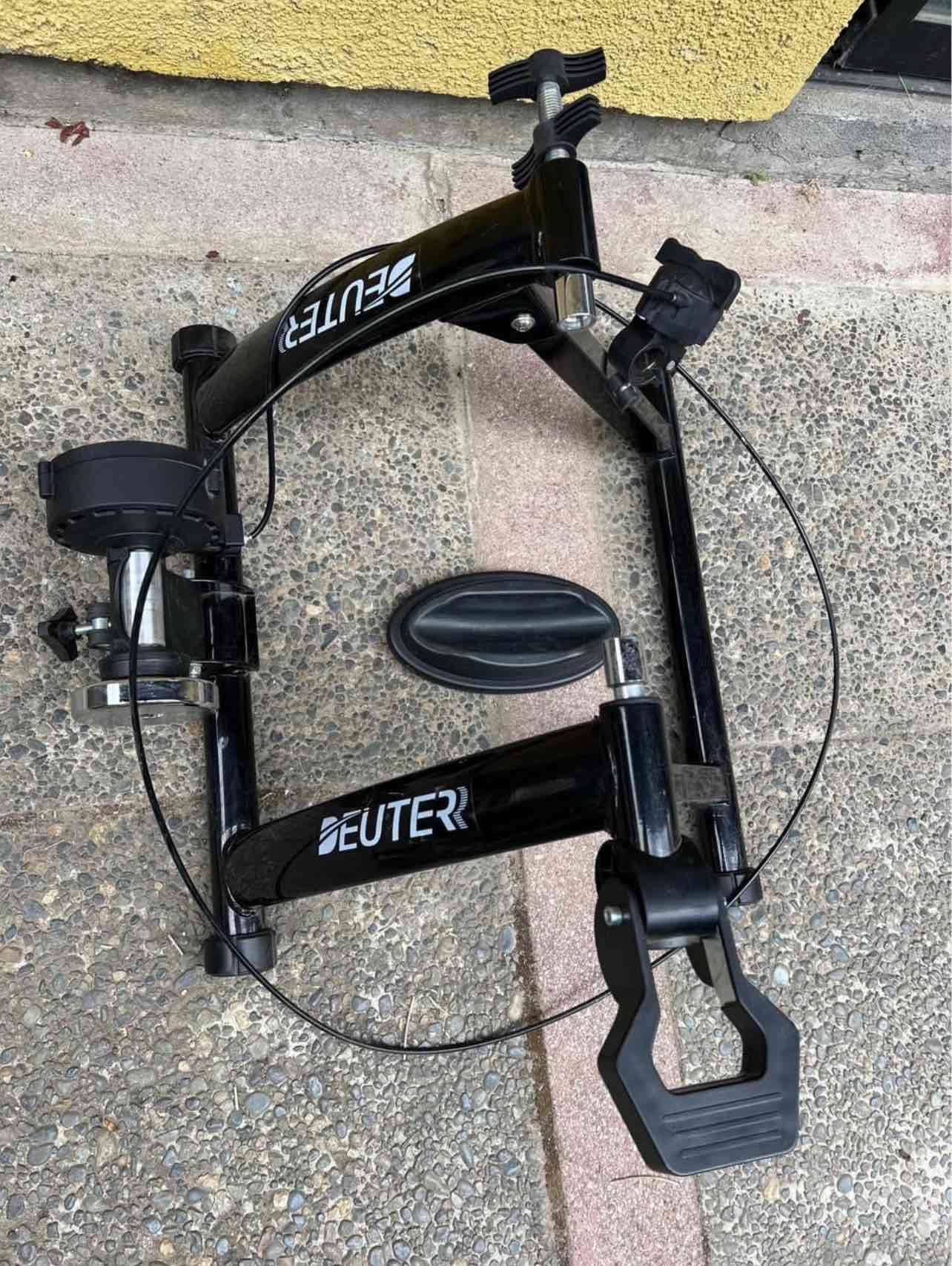 Soporte para bicicleta Deuter - miniatura 1