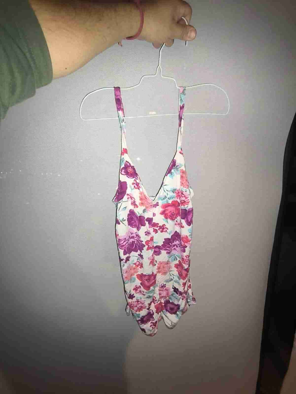 Distintas tallas, en buen estado - miniatura 4