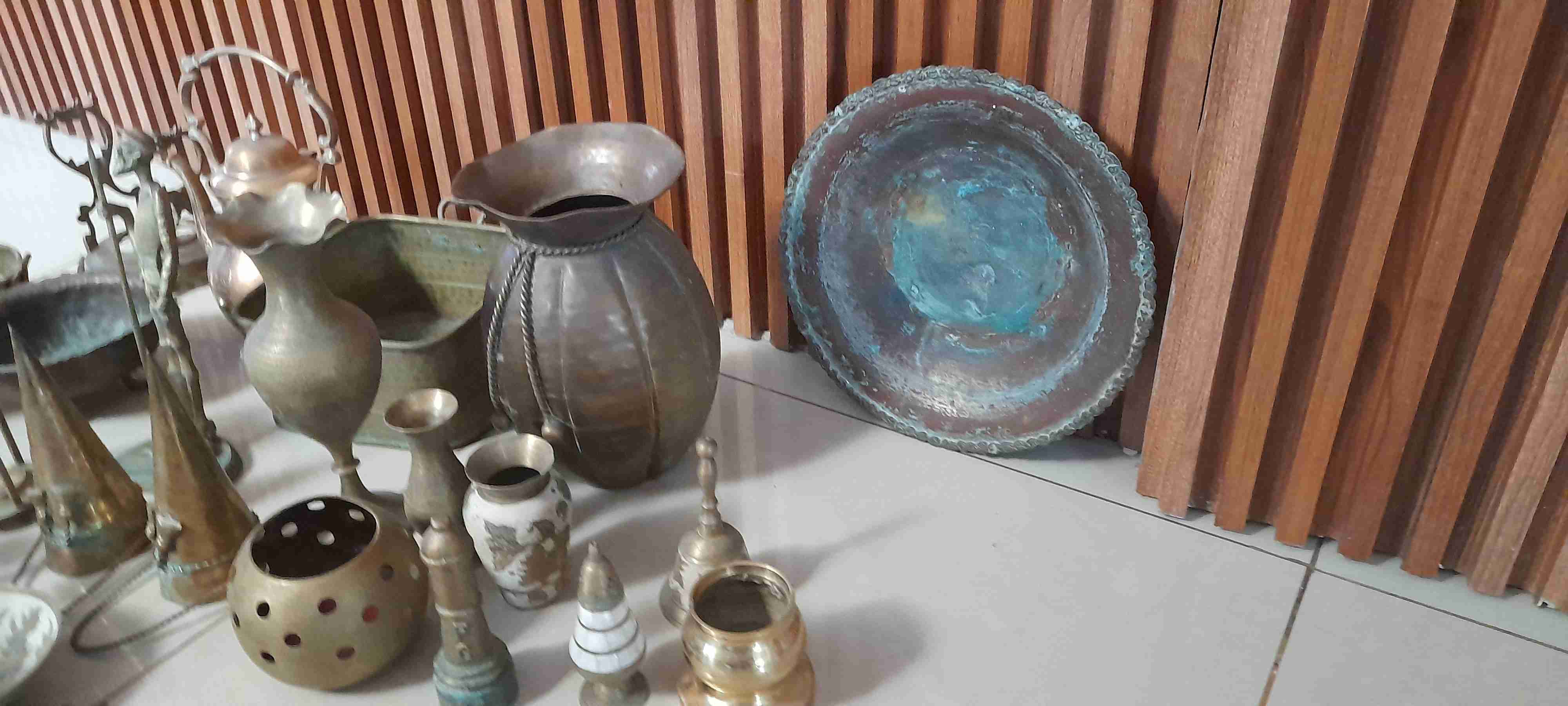 Lote de objetos decorativos de bronce - 5