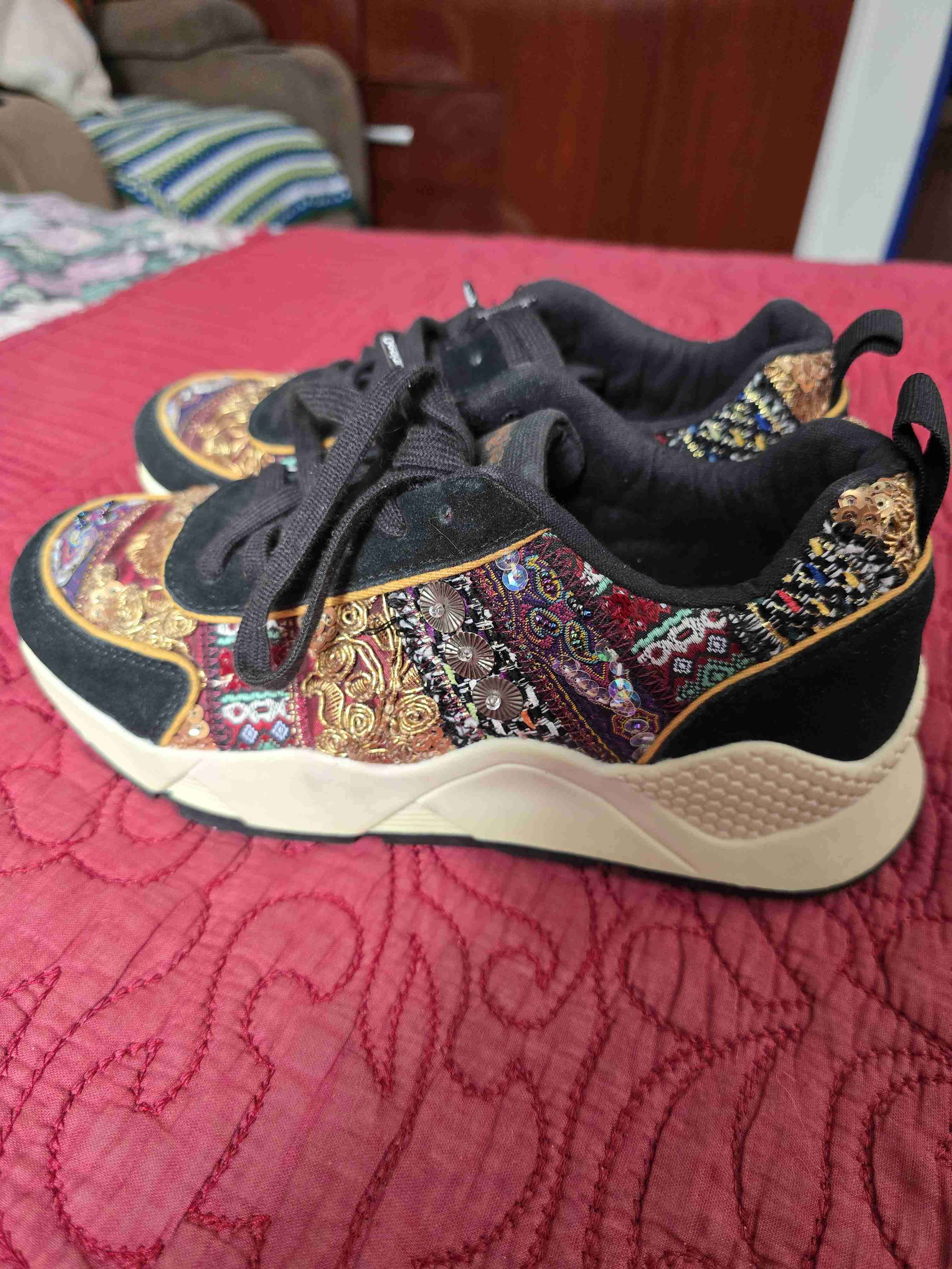ZAPATILLA DESIGUAL BORDADO - miniatura 3