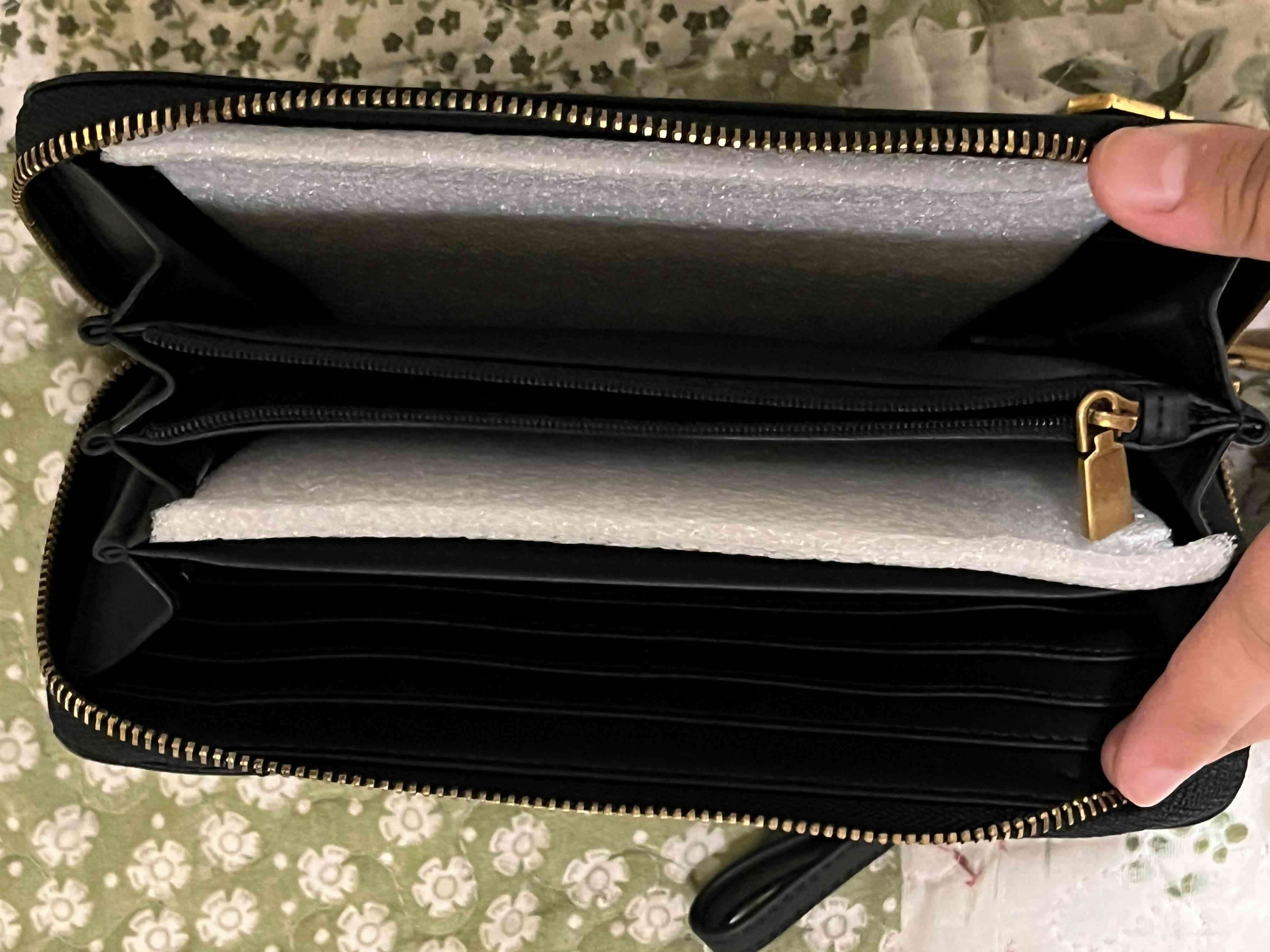 Billetera guess nueva - miniatura 3