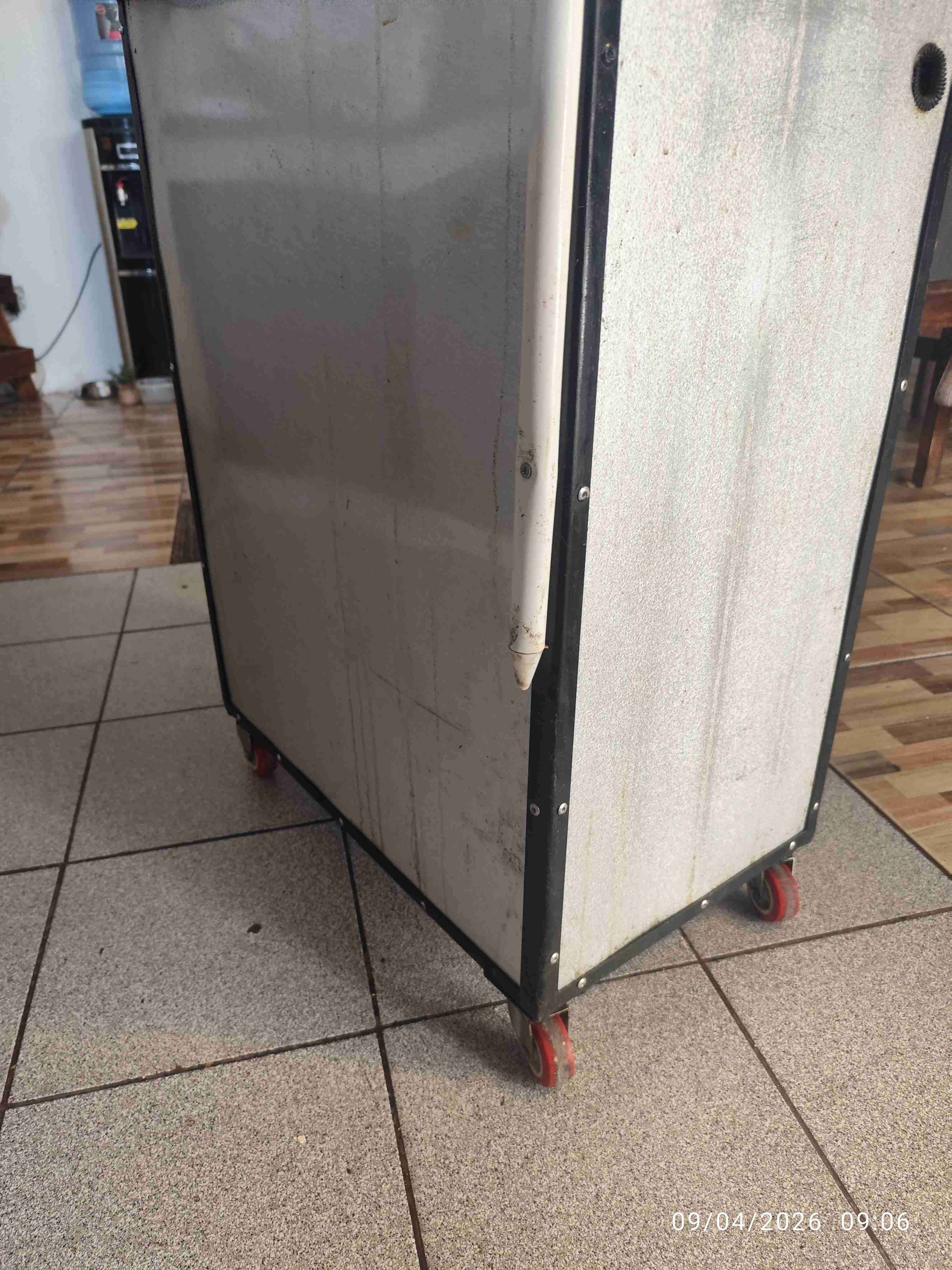 Carrito de comida en acero - miniatura 2