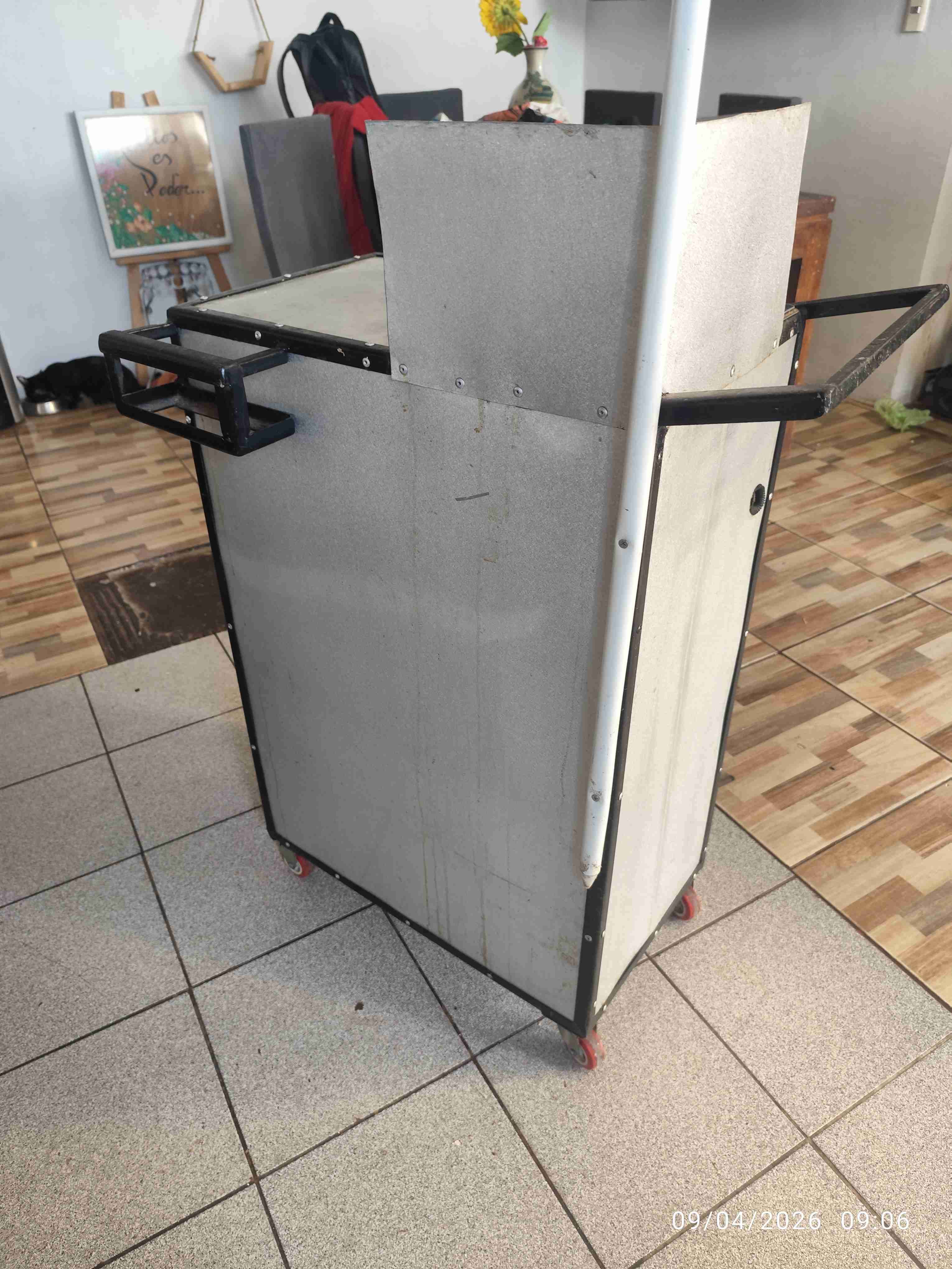 Carrito de comida en acero - miniatura 3