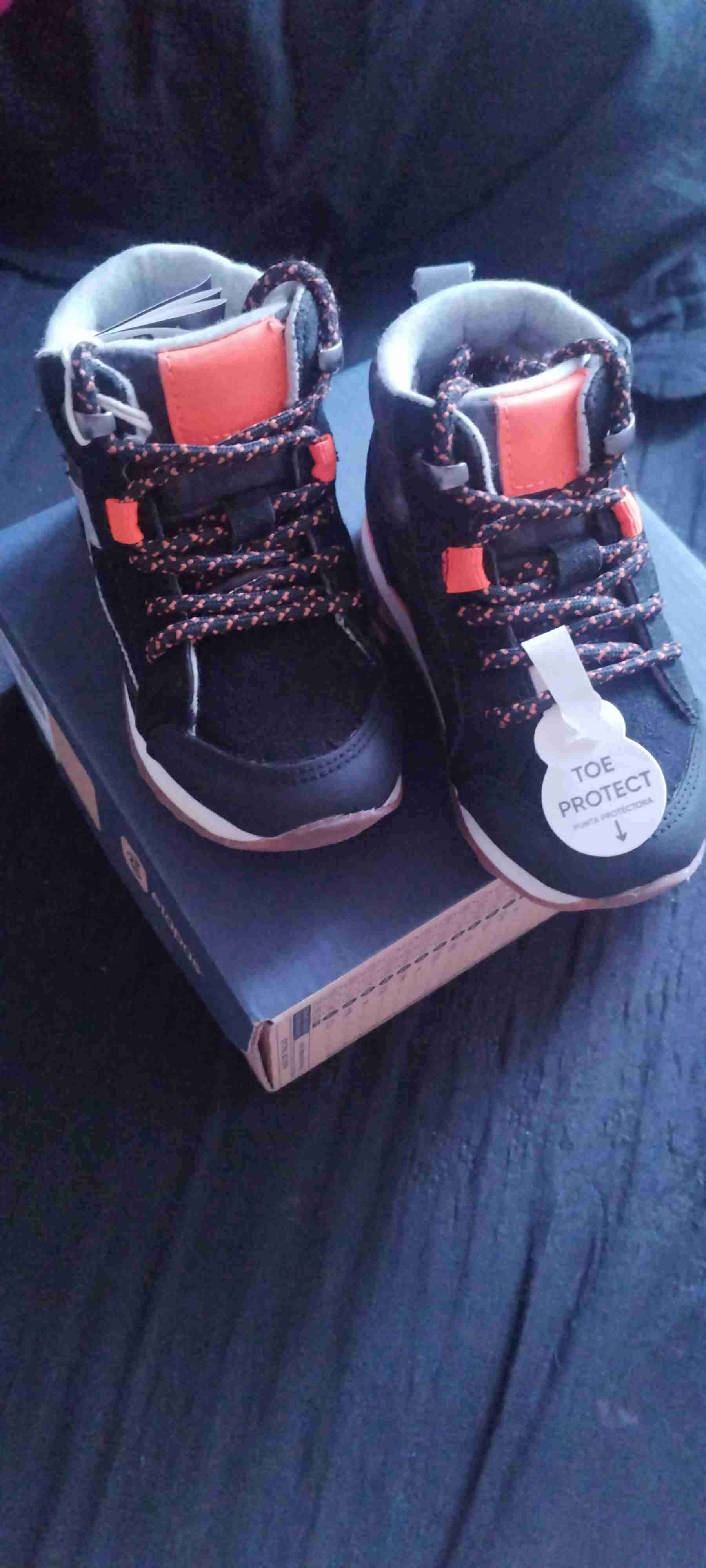 Botines negros para bebé - miniatura 2