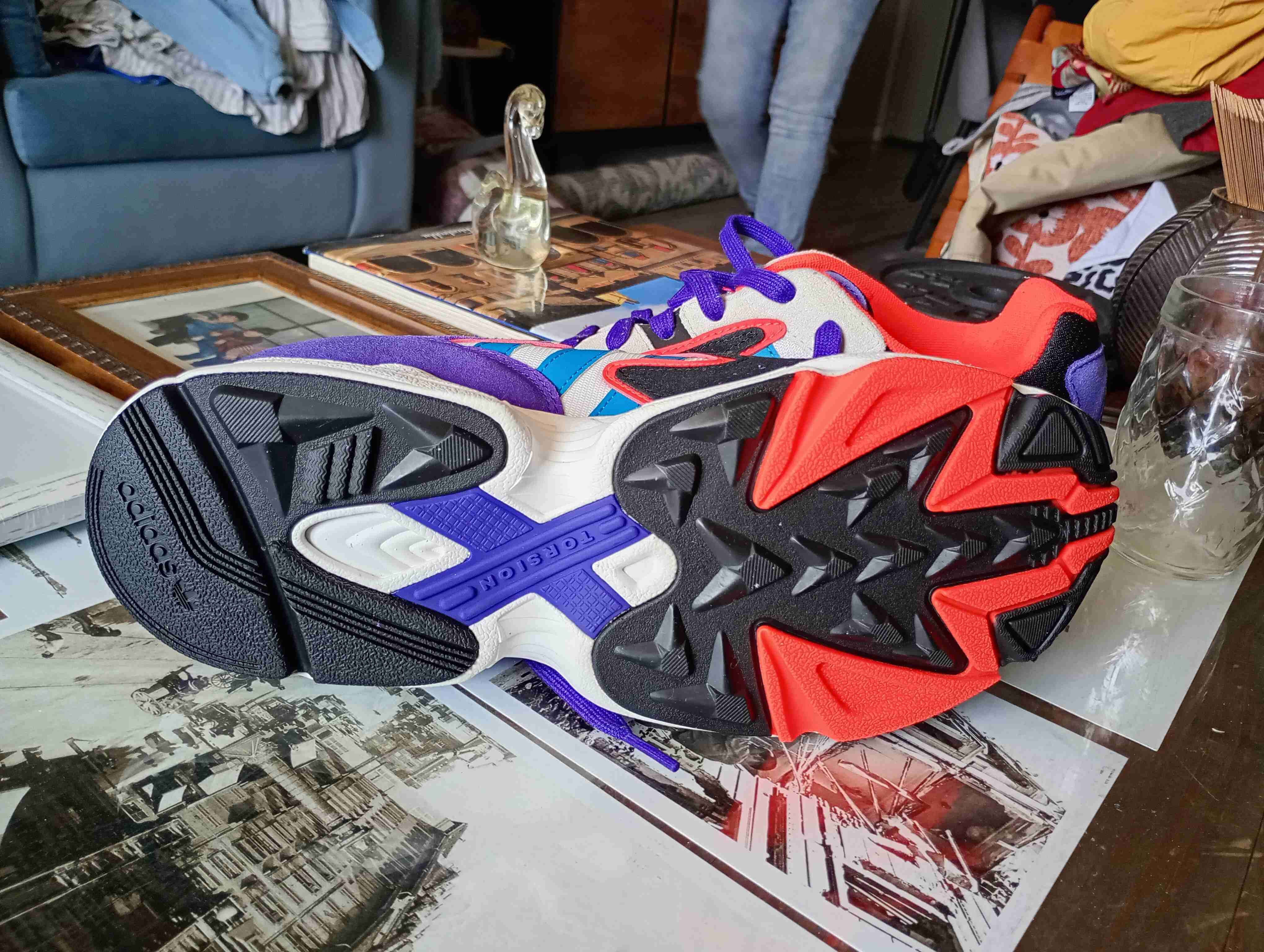 Adidas Yung-96 Chasm - Retro 90s Style talla 42 - miniatura 2