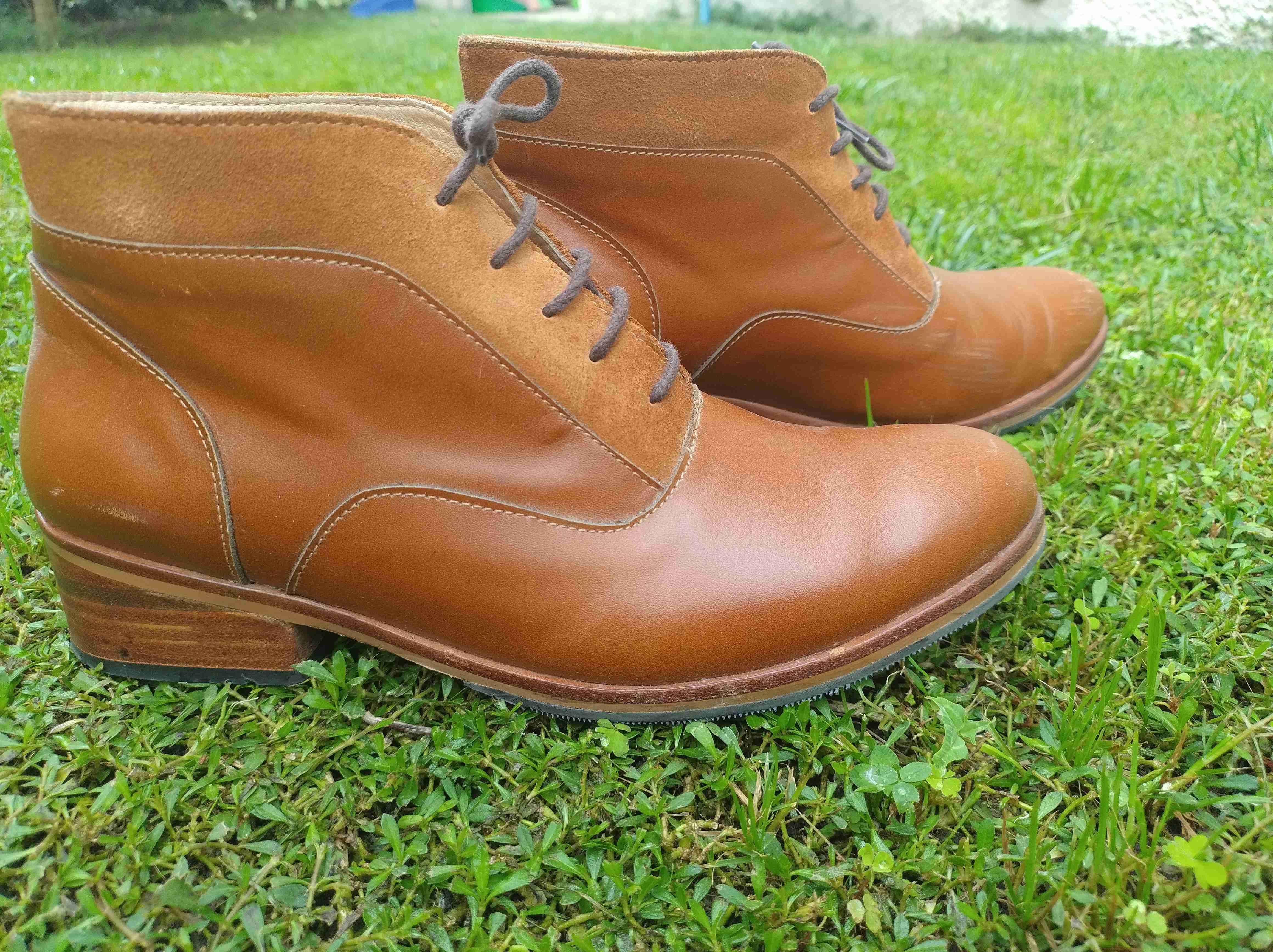 Zapatos botines de cuero marrón - miniatura 3