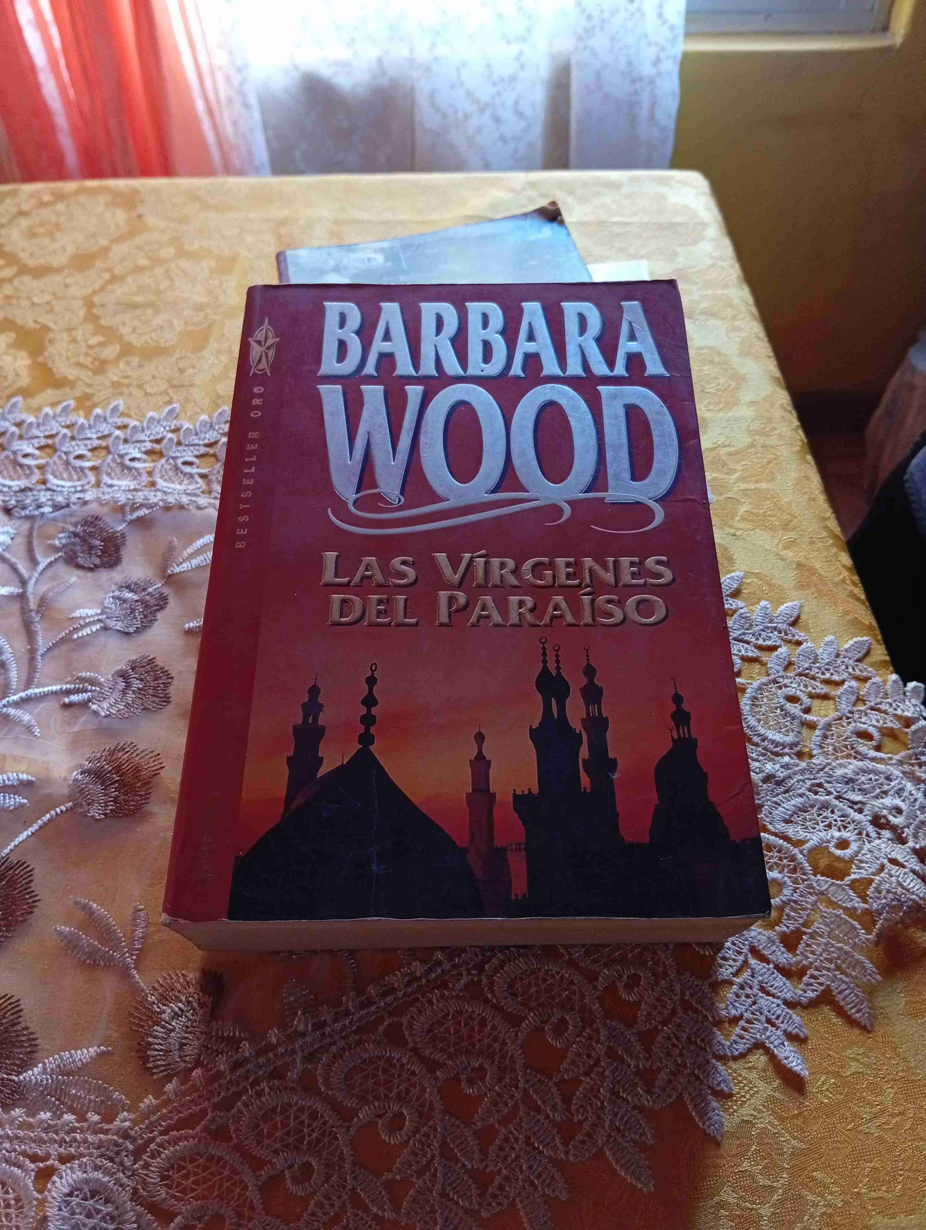 Libro Las vírgenes del paraíso