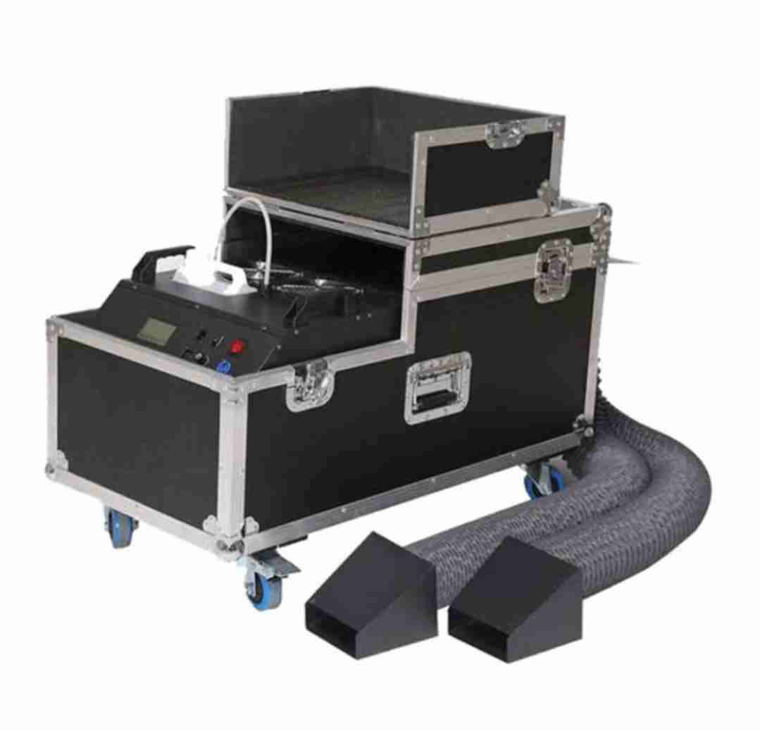 Máquina de humo profesional - miniatura 1