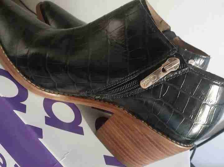 Botines negros de cuero reptil - miniatura 3