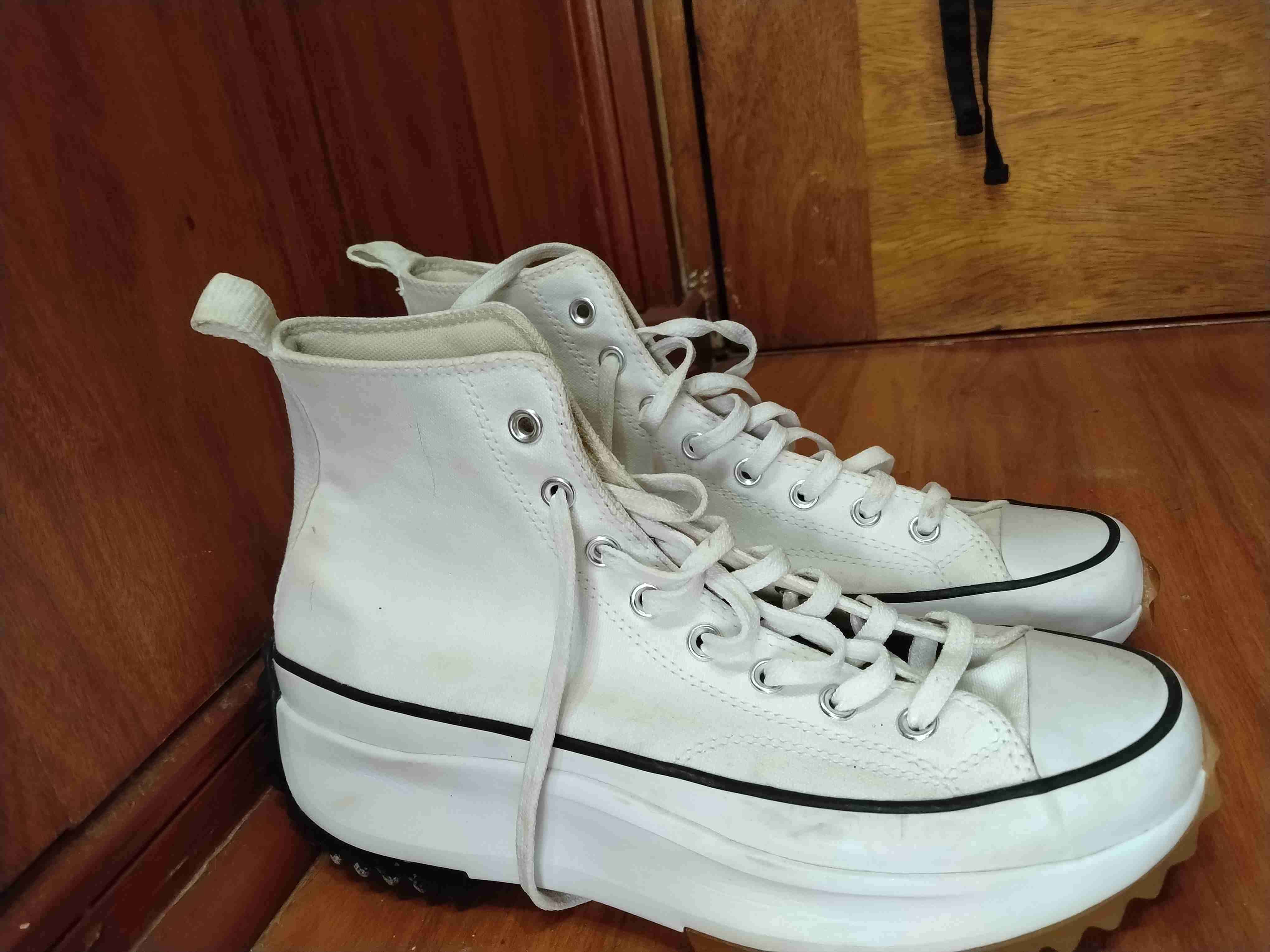 Zapatillas blancas converse con caña 44 - miniatura 1