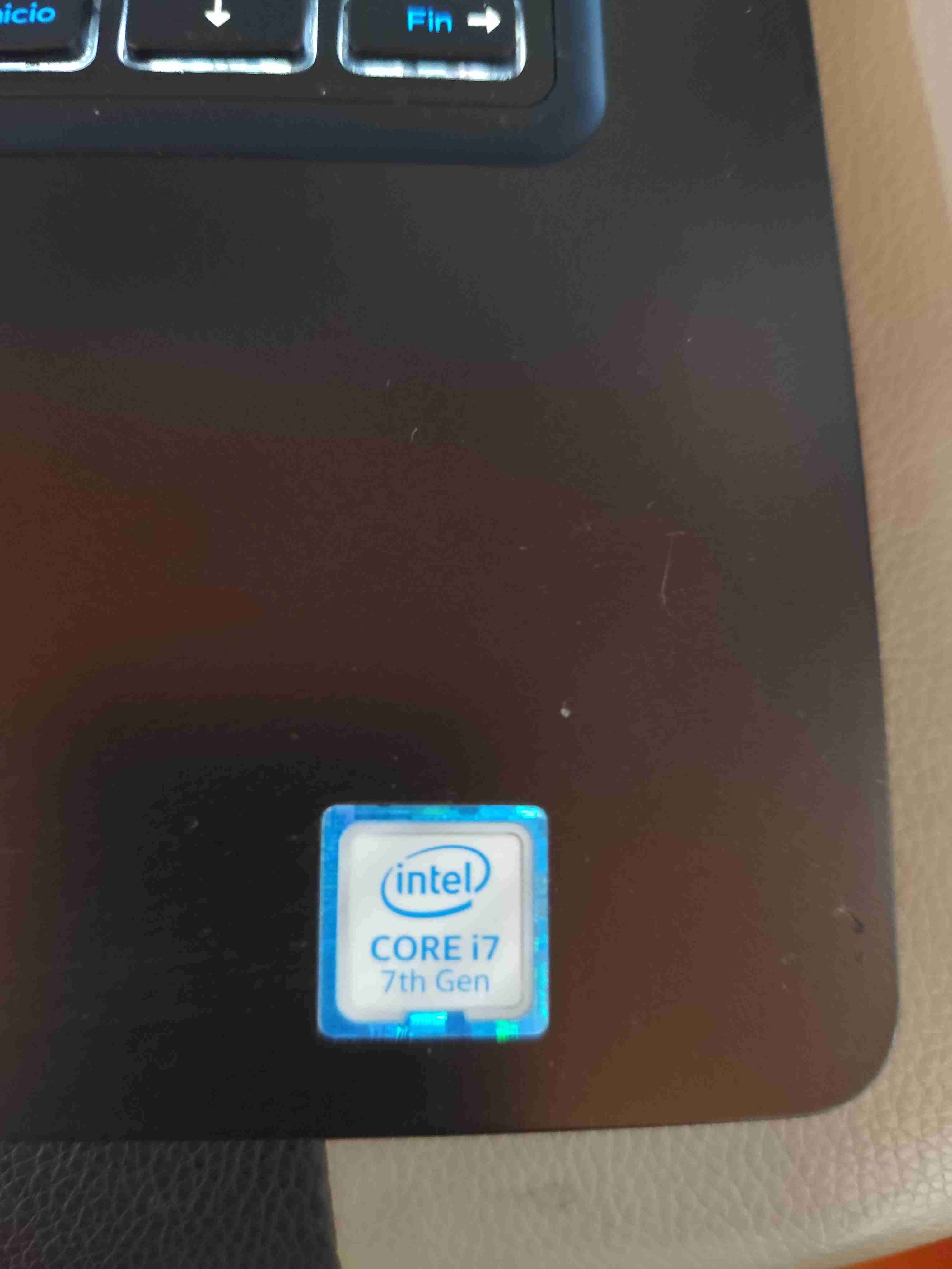 Laptop Dell con cargador - miniatura 4