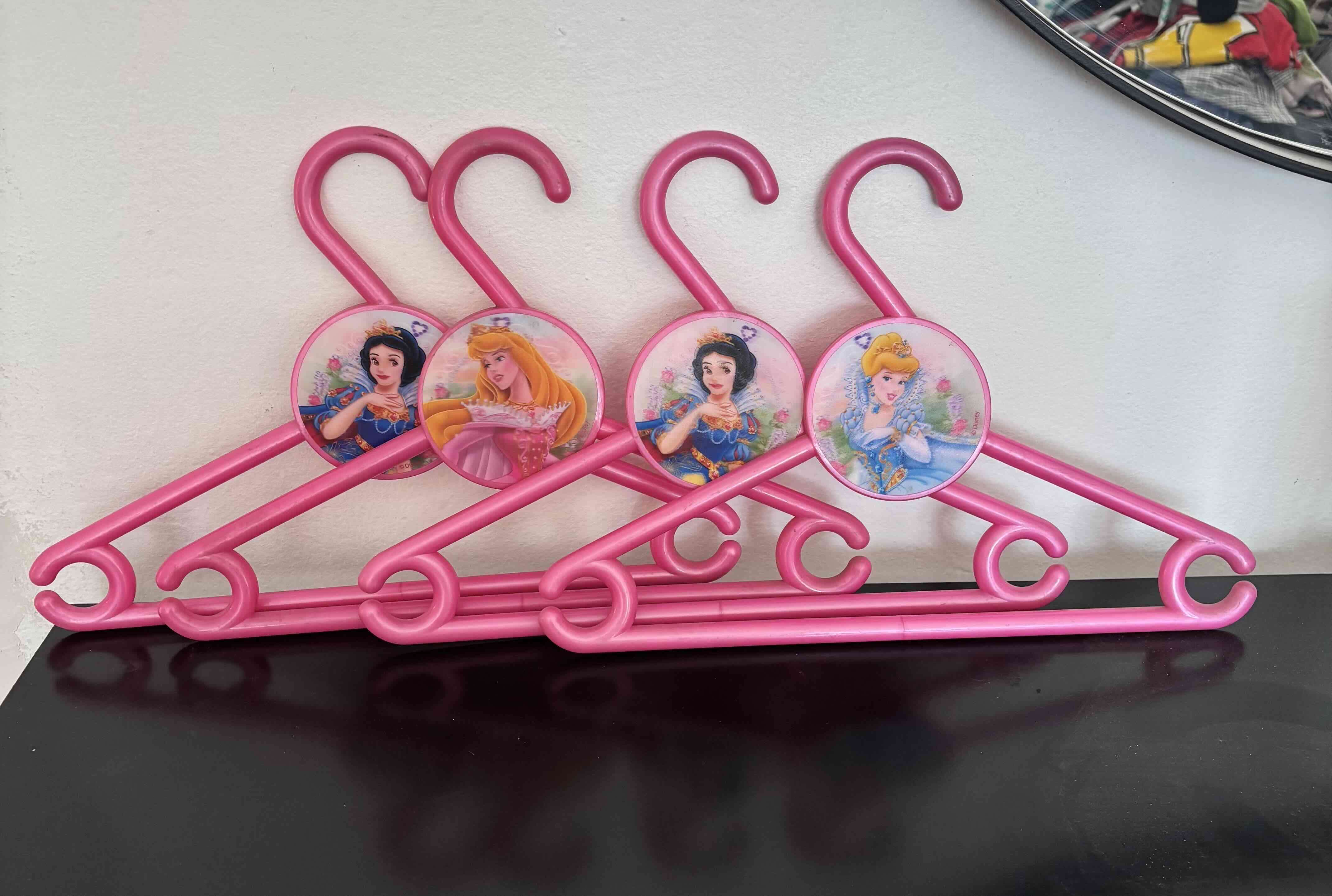 Set de colgadores infantiles princesas - miniatura 1