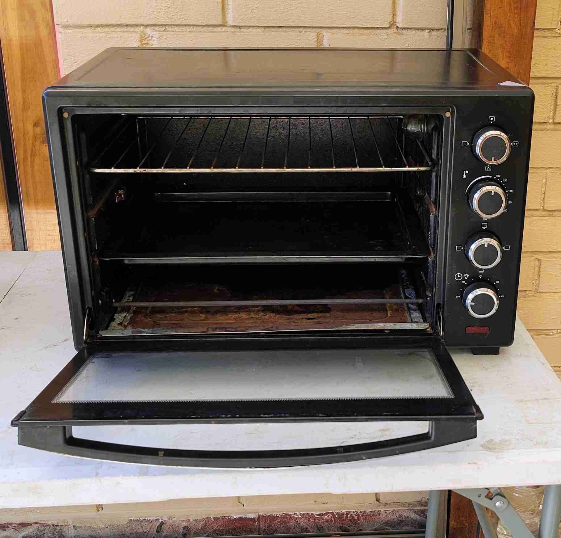 Horno eléctrico Thomas negro - miniatura 3